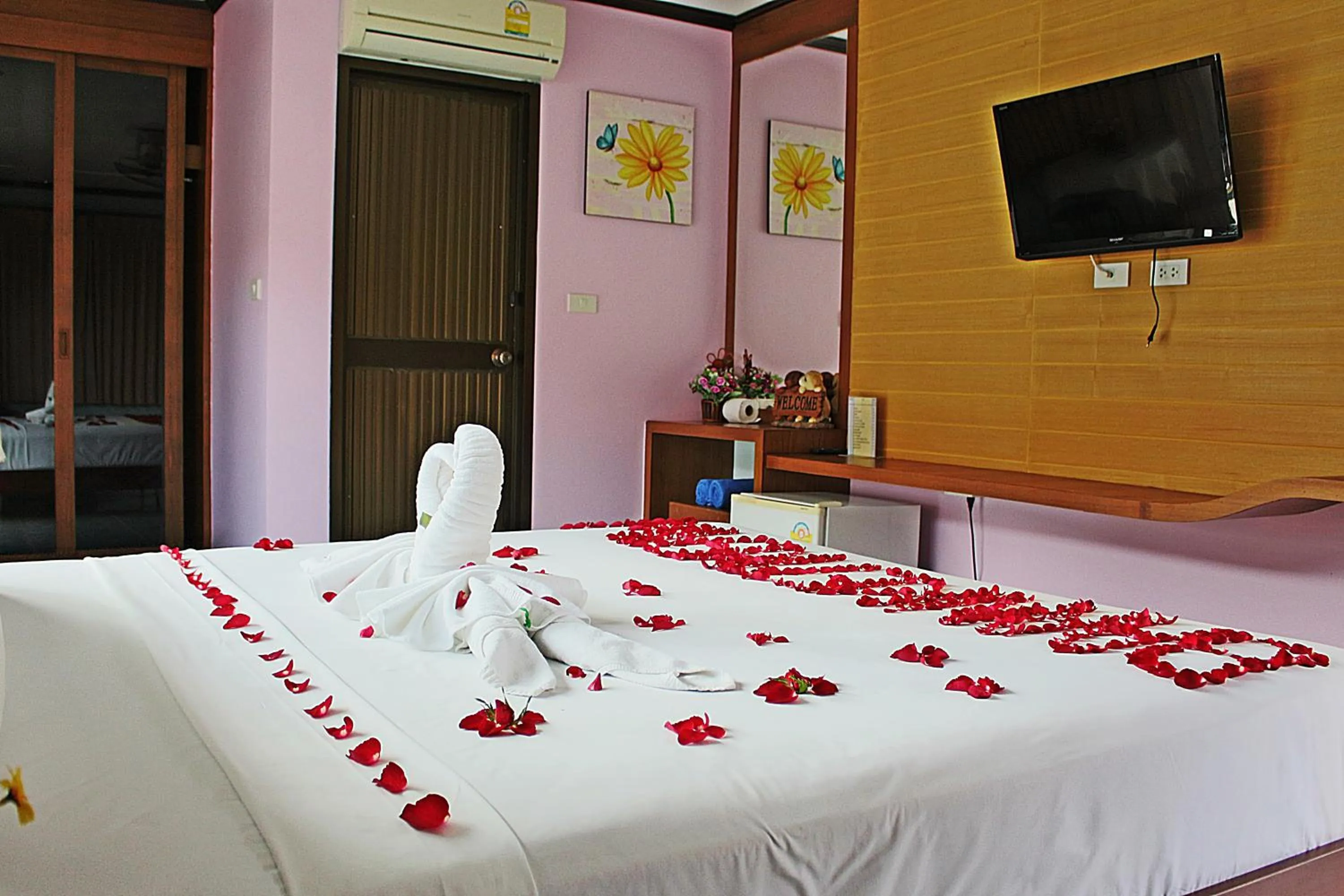 Nearby landmark, Bed in Baan Ketkeaw Guest House 2