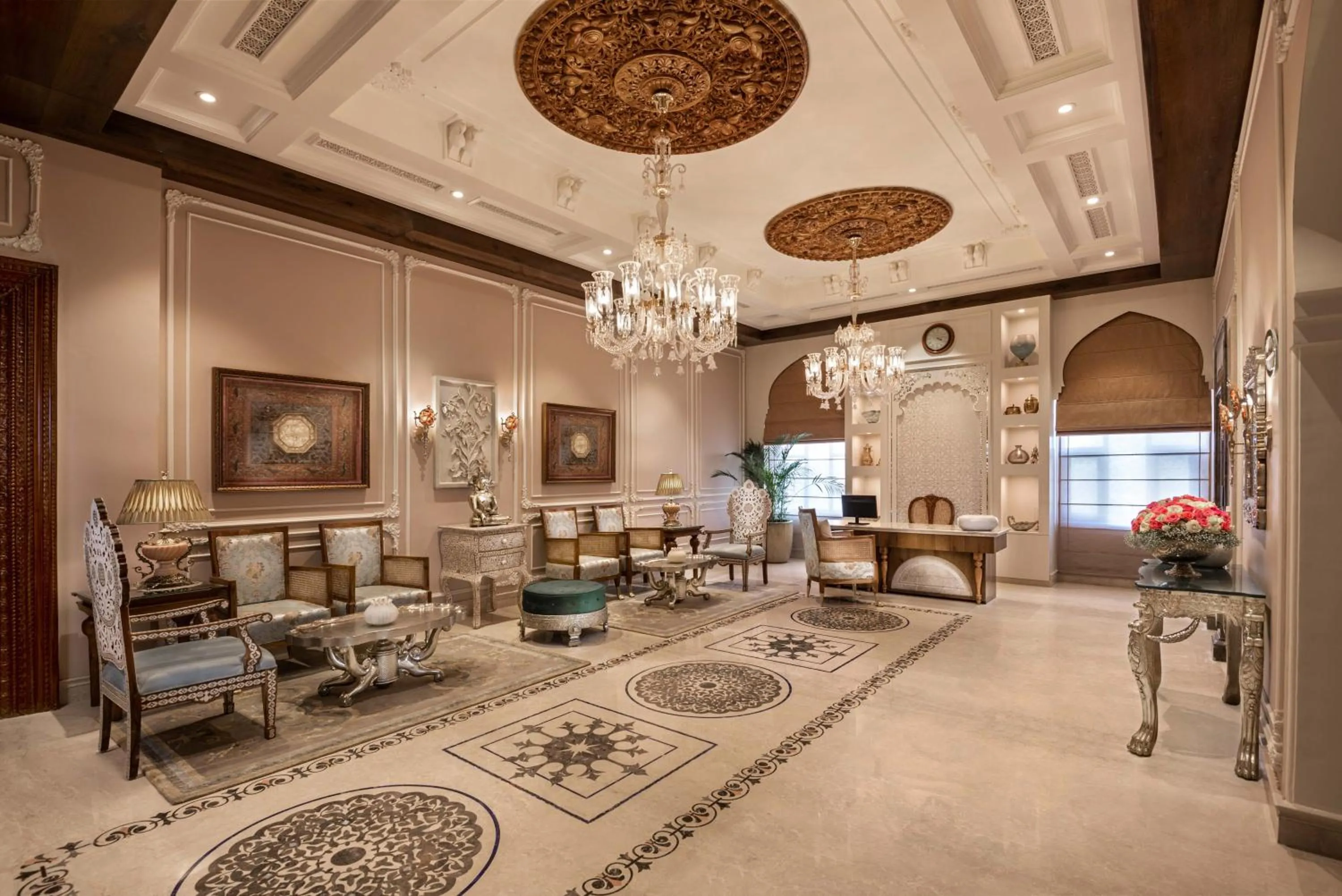 Massage in Noormahal Palace Hotel