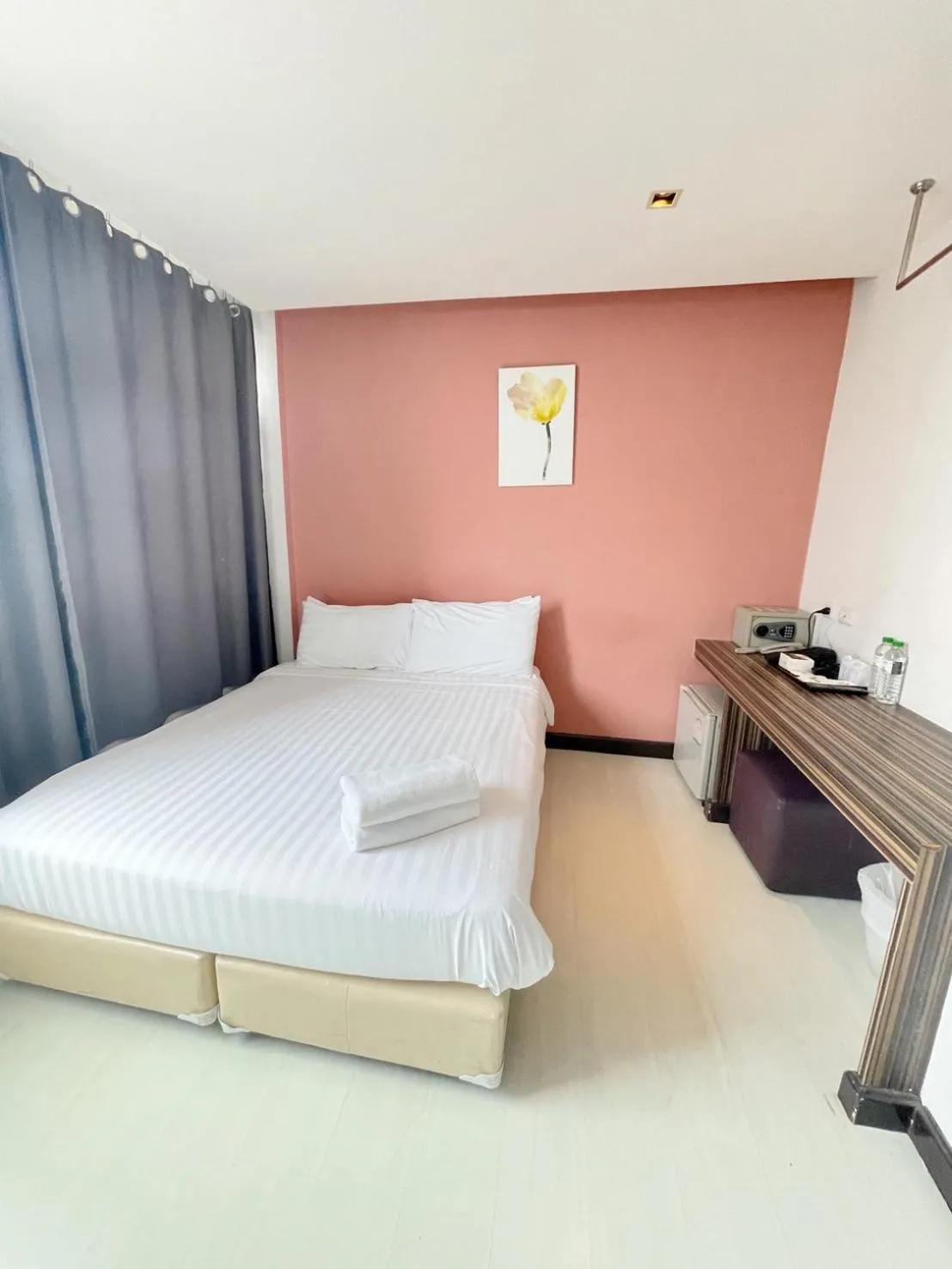 Bed in Nantra Ekkamai Hotel