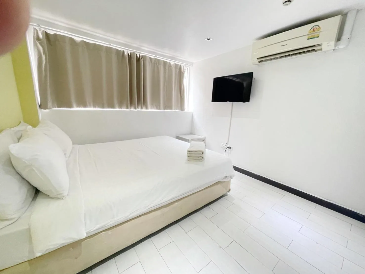 Bed in Nantra Ekkamai Hotel