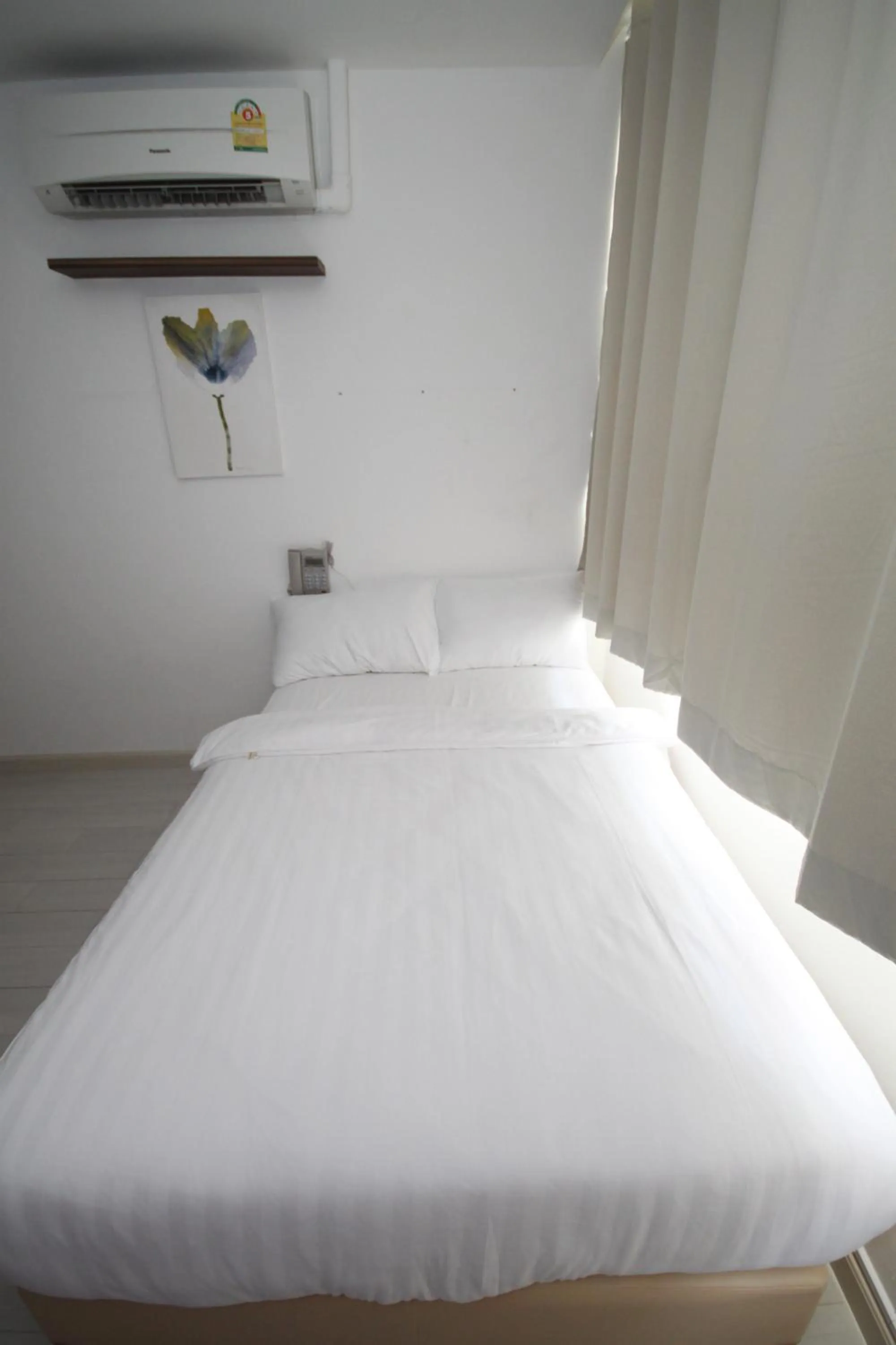 Bed in Nantra Ekkamai Hotel