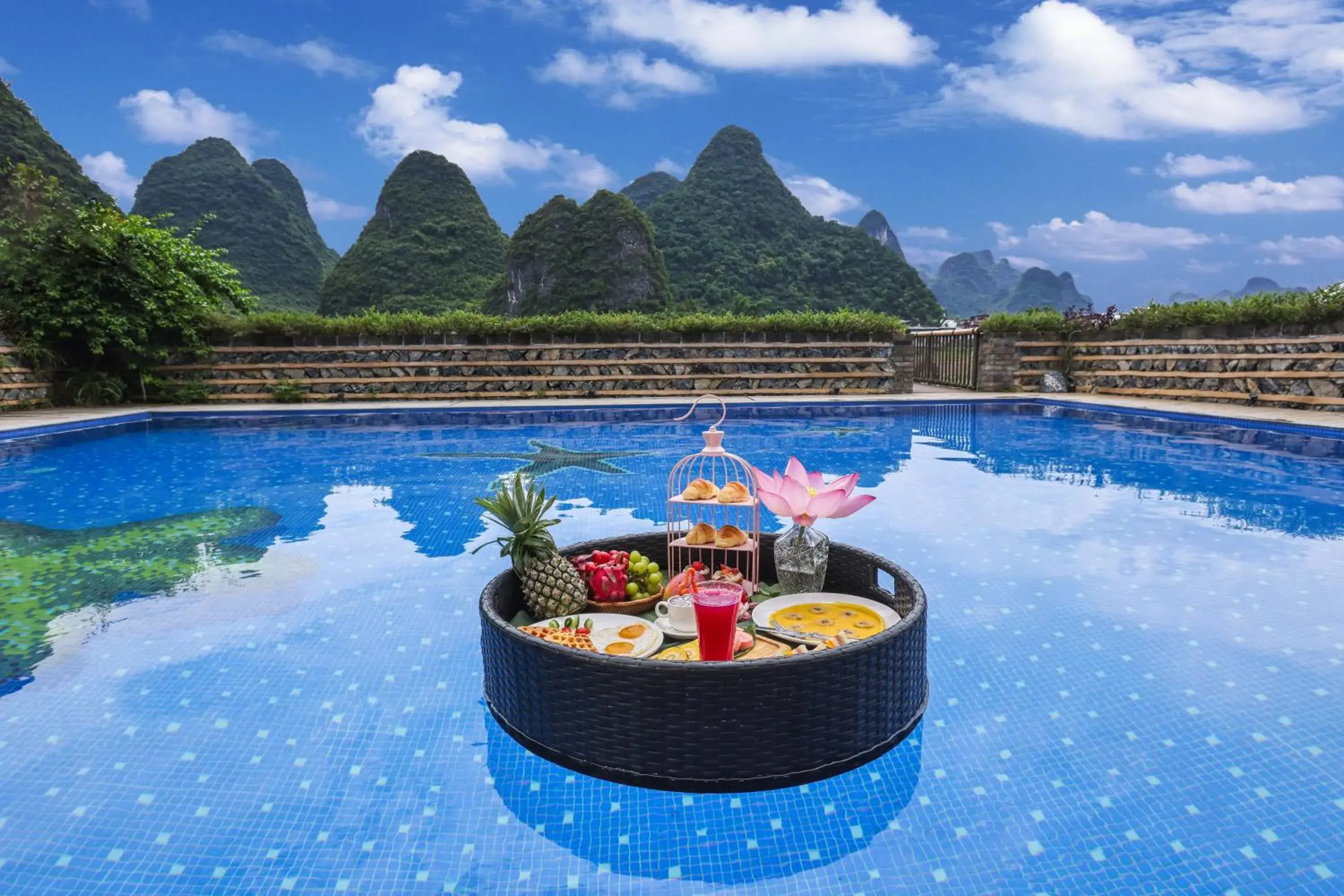 Swimming pool in Yangshuo Tea Cozy--one way Free pick up from airport or TS 4 nights Swimming pool in Yangshuo Tea Cozy--one way Free pick up from airport or TS 4 nights