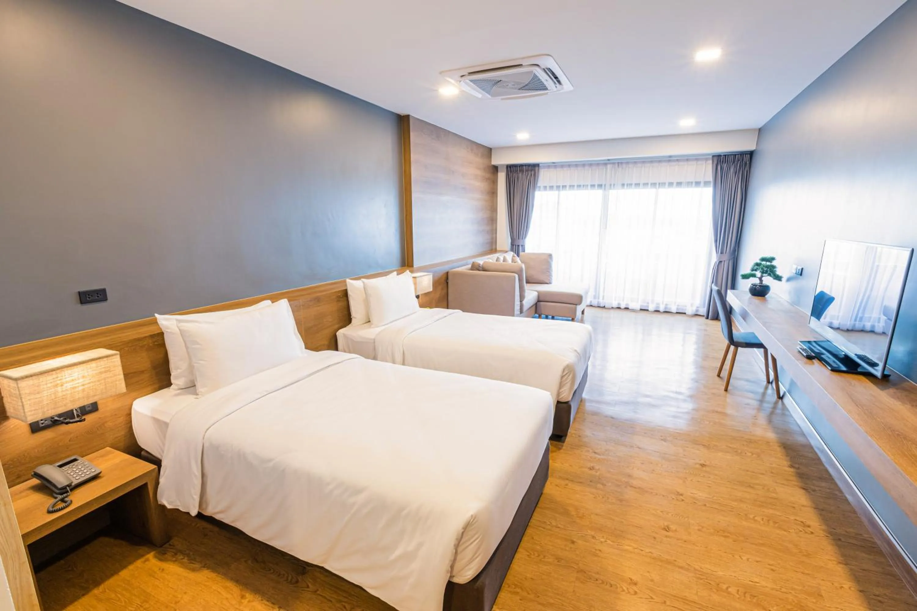 Photo of the whole room, Bed in Icon Park Hotel, Chiang Mai- SHA Extra Plus