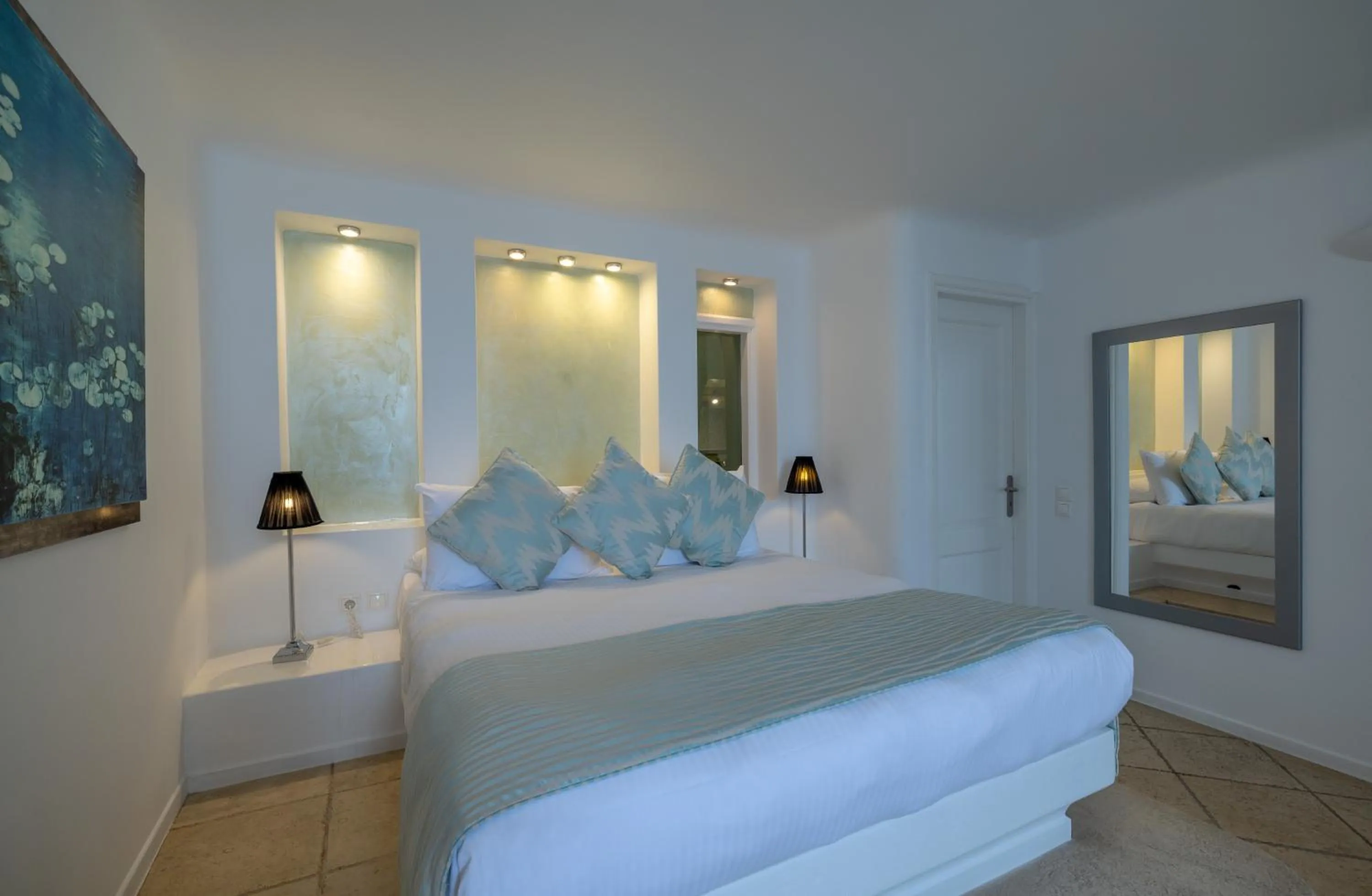 Bedroom, Bed in Above Blue Suites