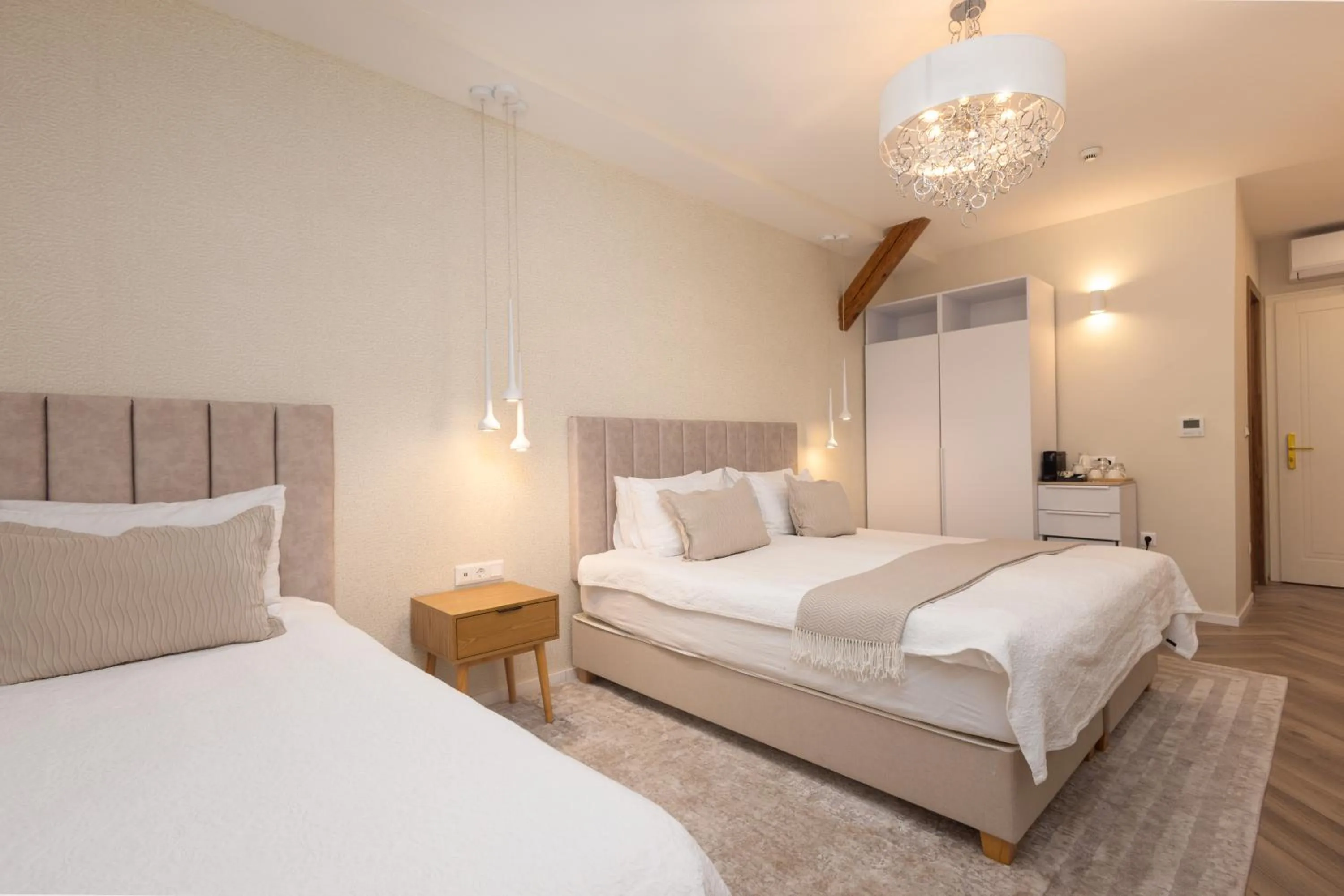 Photo of the whole room, Bed in Vadkert Major