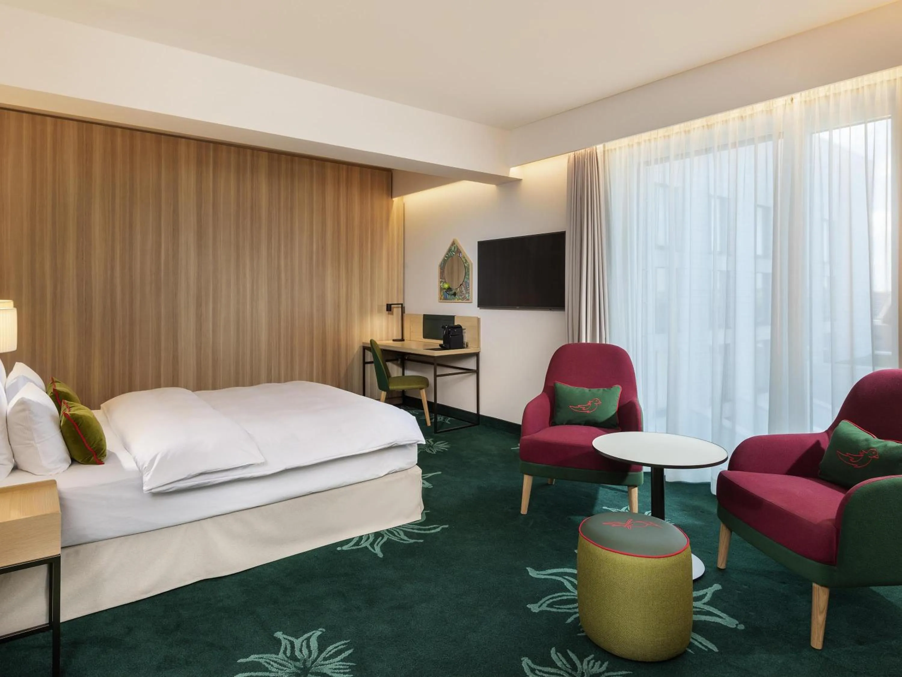 Bedroom, Bed in Mövenpick Hotel Stuttgart Messe & Congress