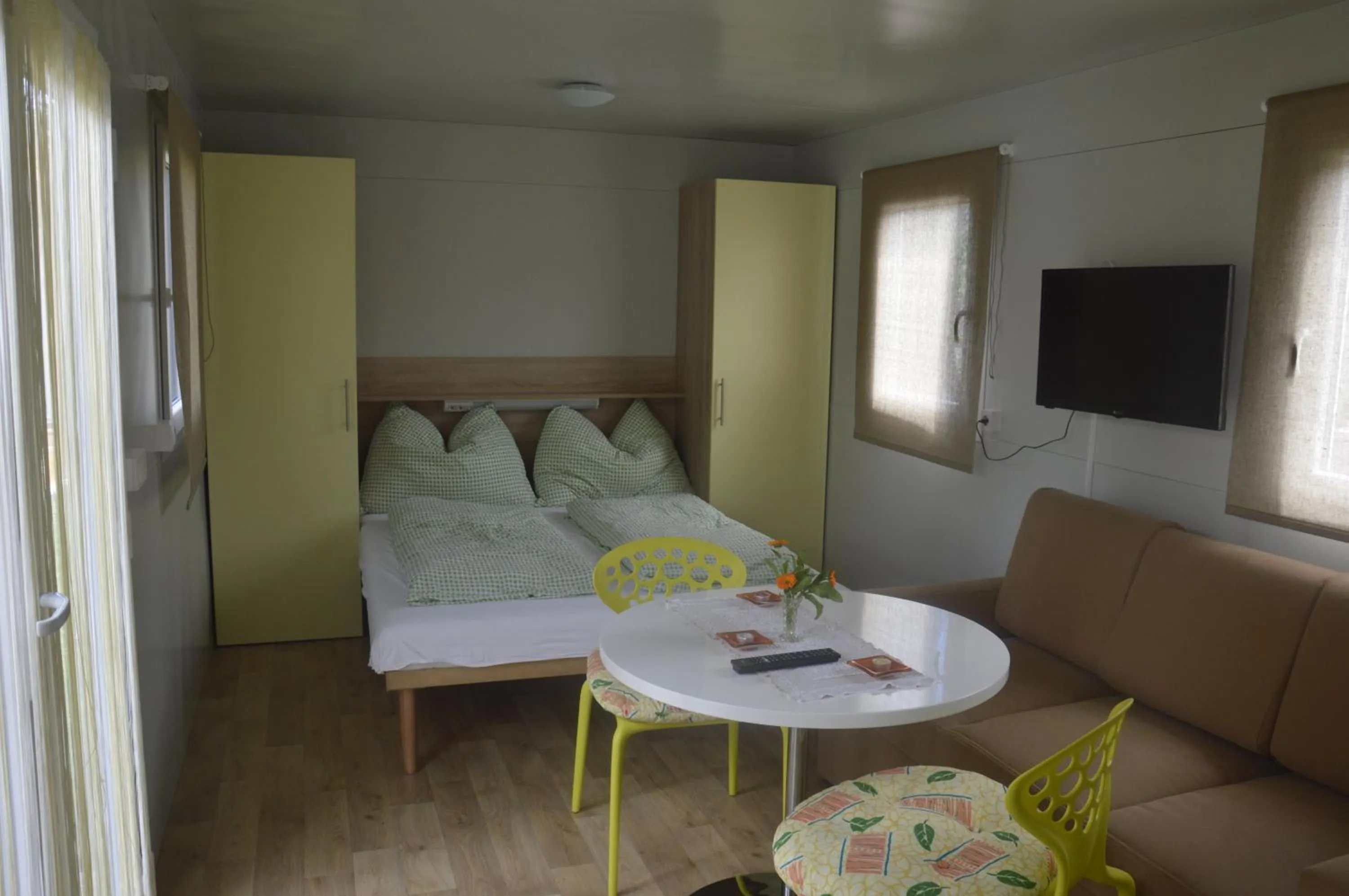 Bed in Appartementhotel Rutar Lido