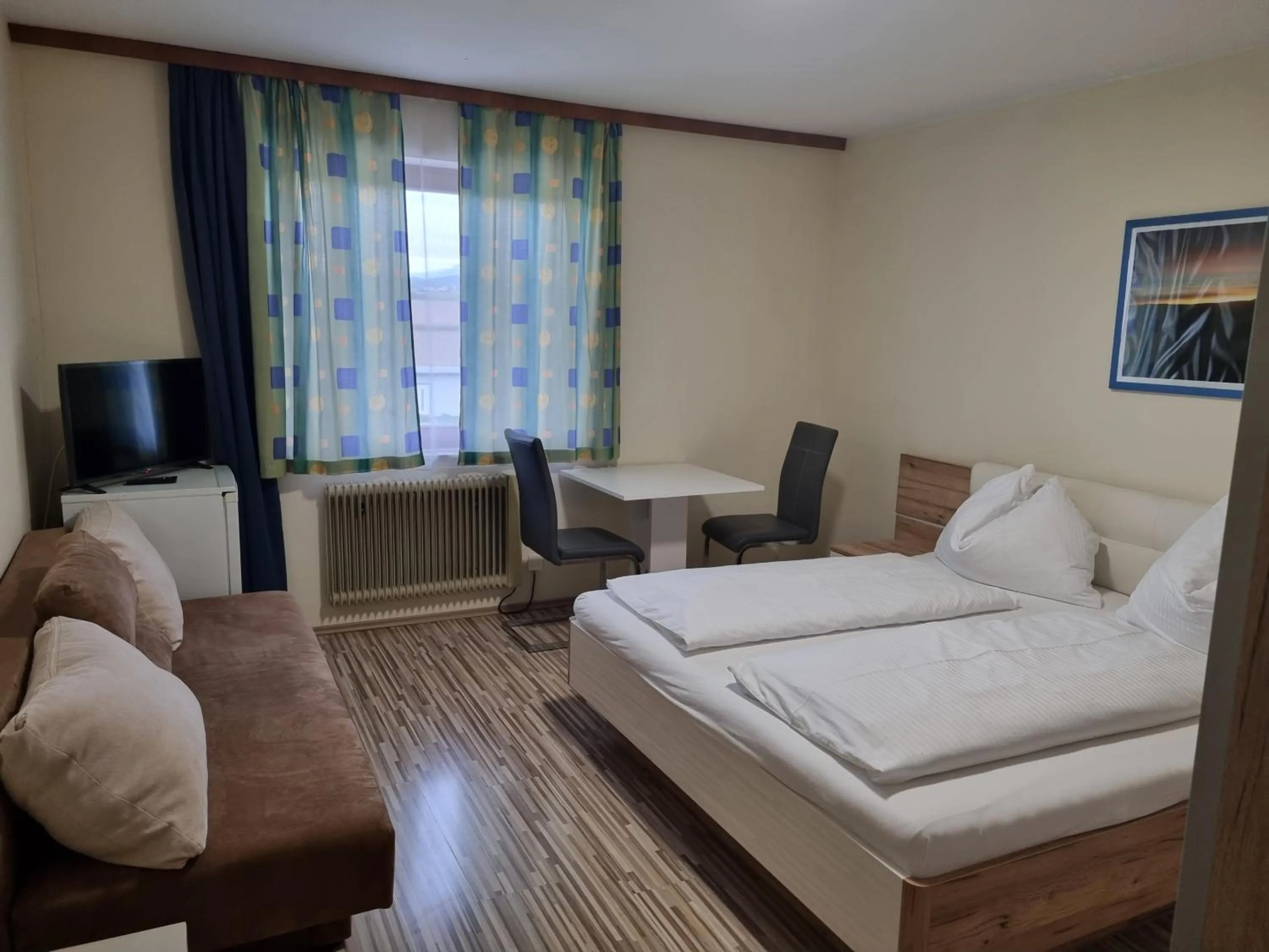 Photo of the whole room, Bed in Appartementhotel Rutar Lido