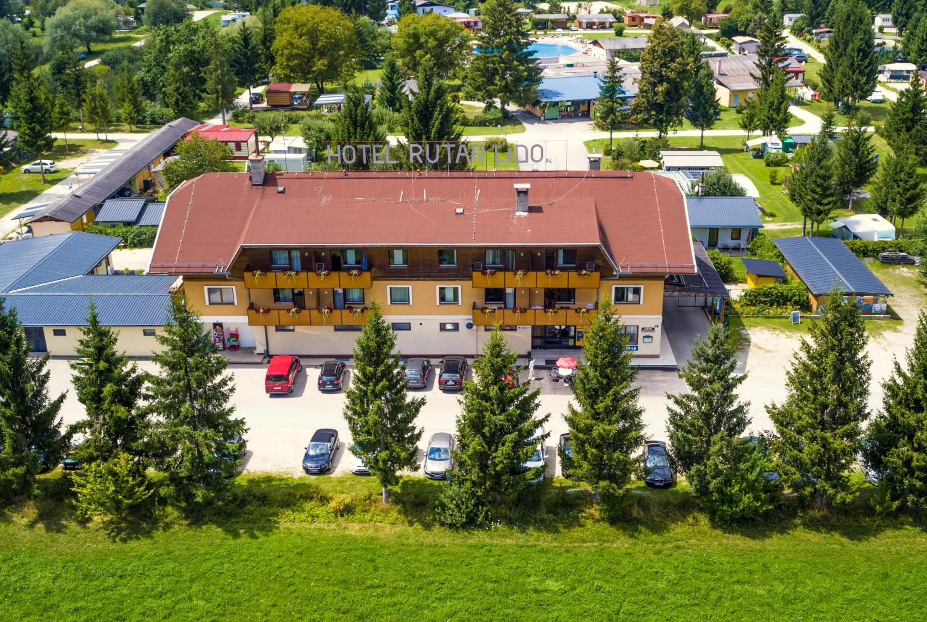 Property building in Appartementhotel Rutar Lido