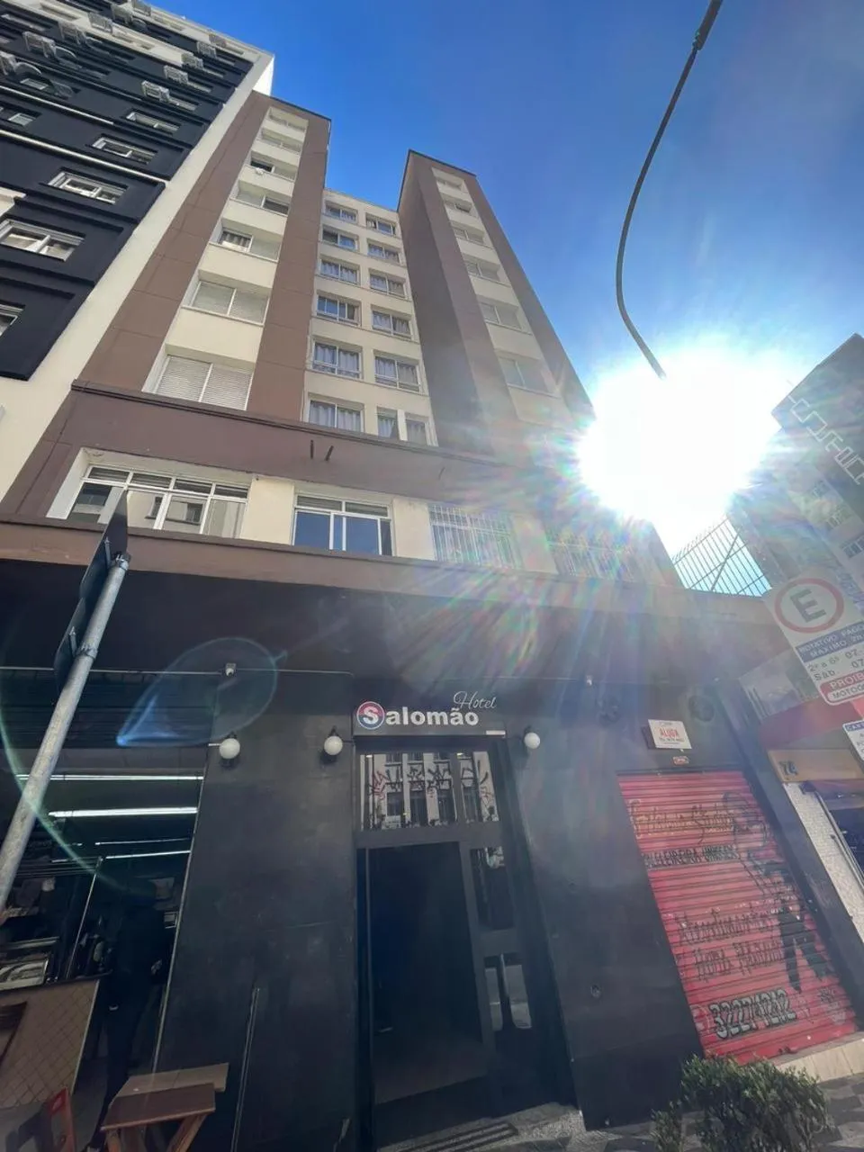 Property building in Hotel Salomão - Próximo a 25 de Março, Bom Retiro, Brás e Rua Santa Efigênia, a 2 minutos do Mirante Sampa Sky e pista de Skate Anhangabaú