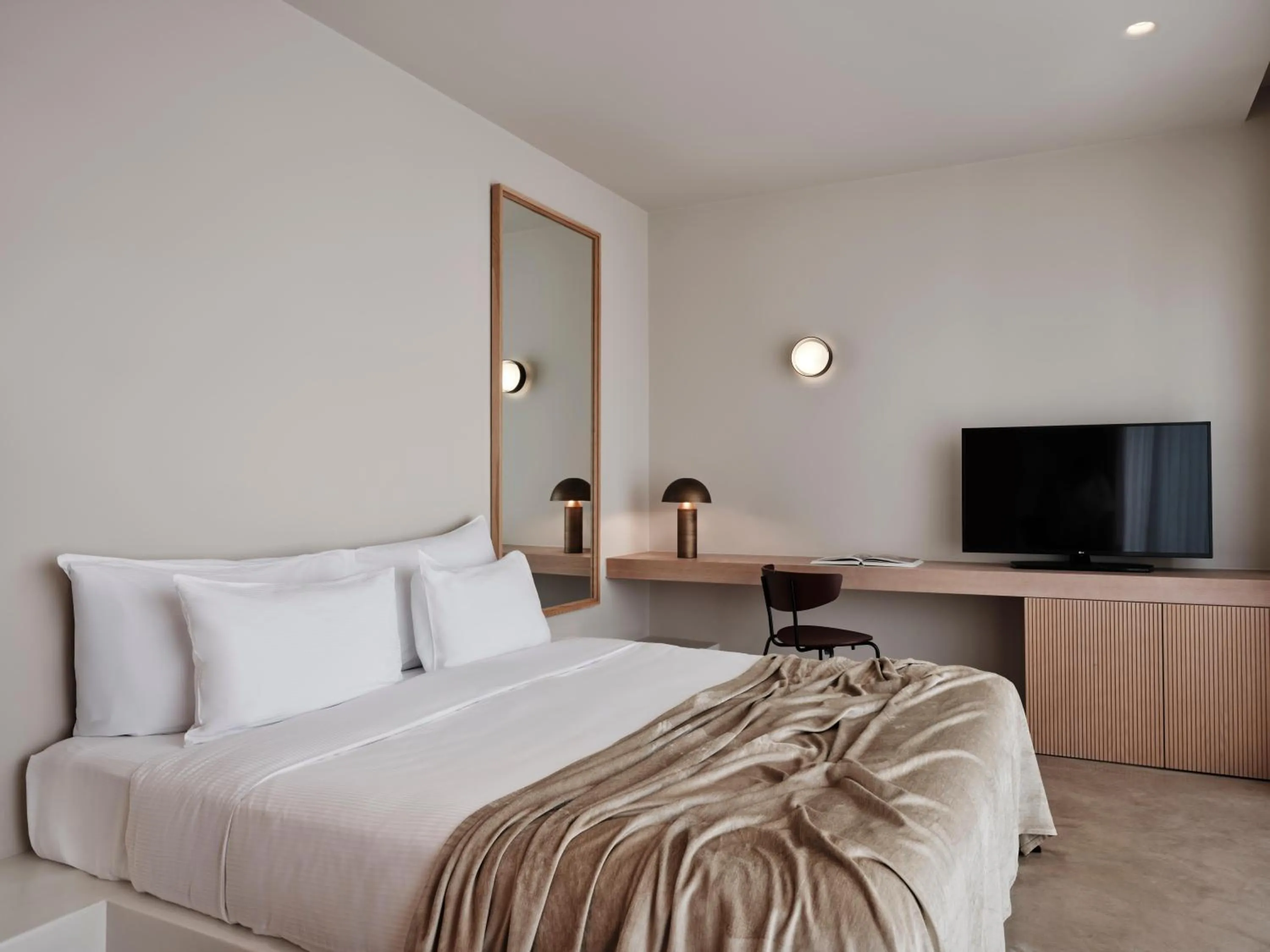 Photo of the whole room, Bed in Andronis Arcadia Hotel