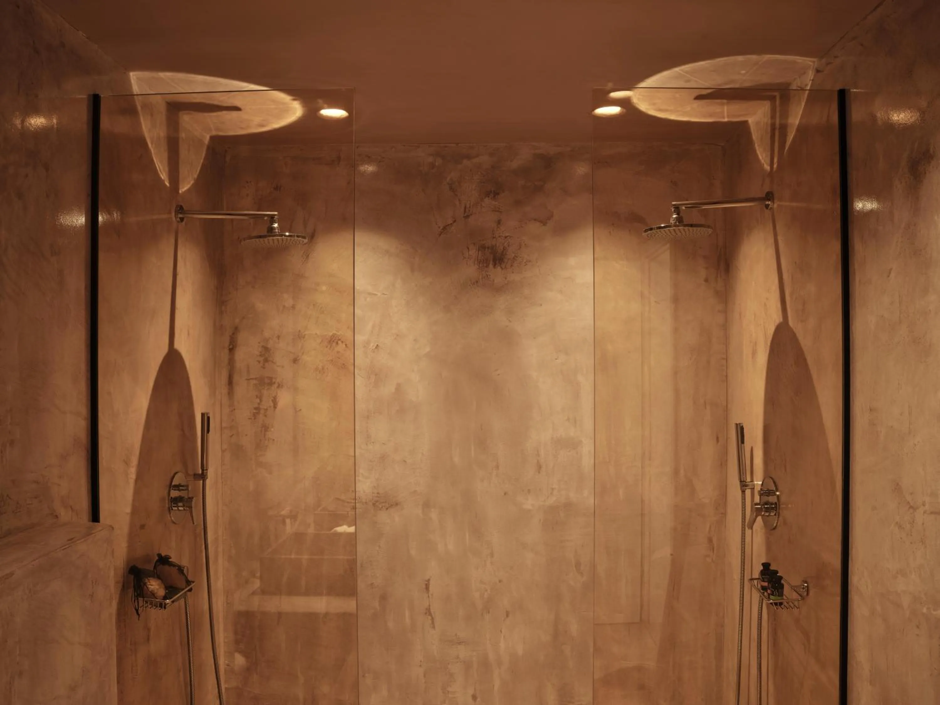 Bathroom in Andronis Arcadia Hotel