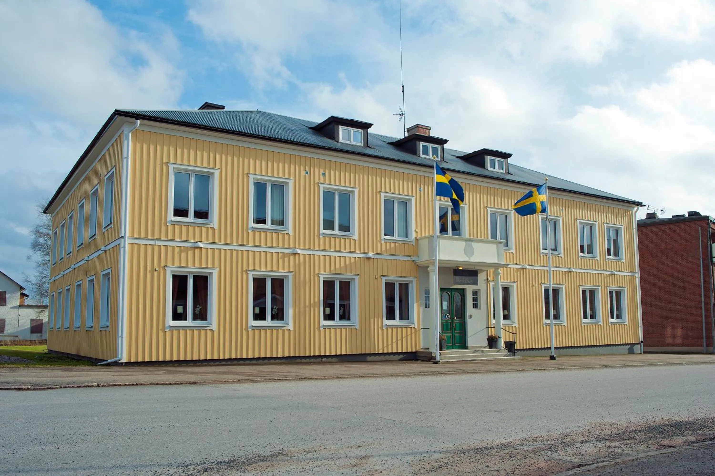 Facade/entrance in Reftele Wardshus
