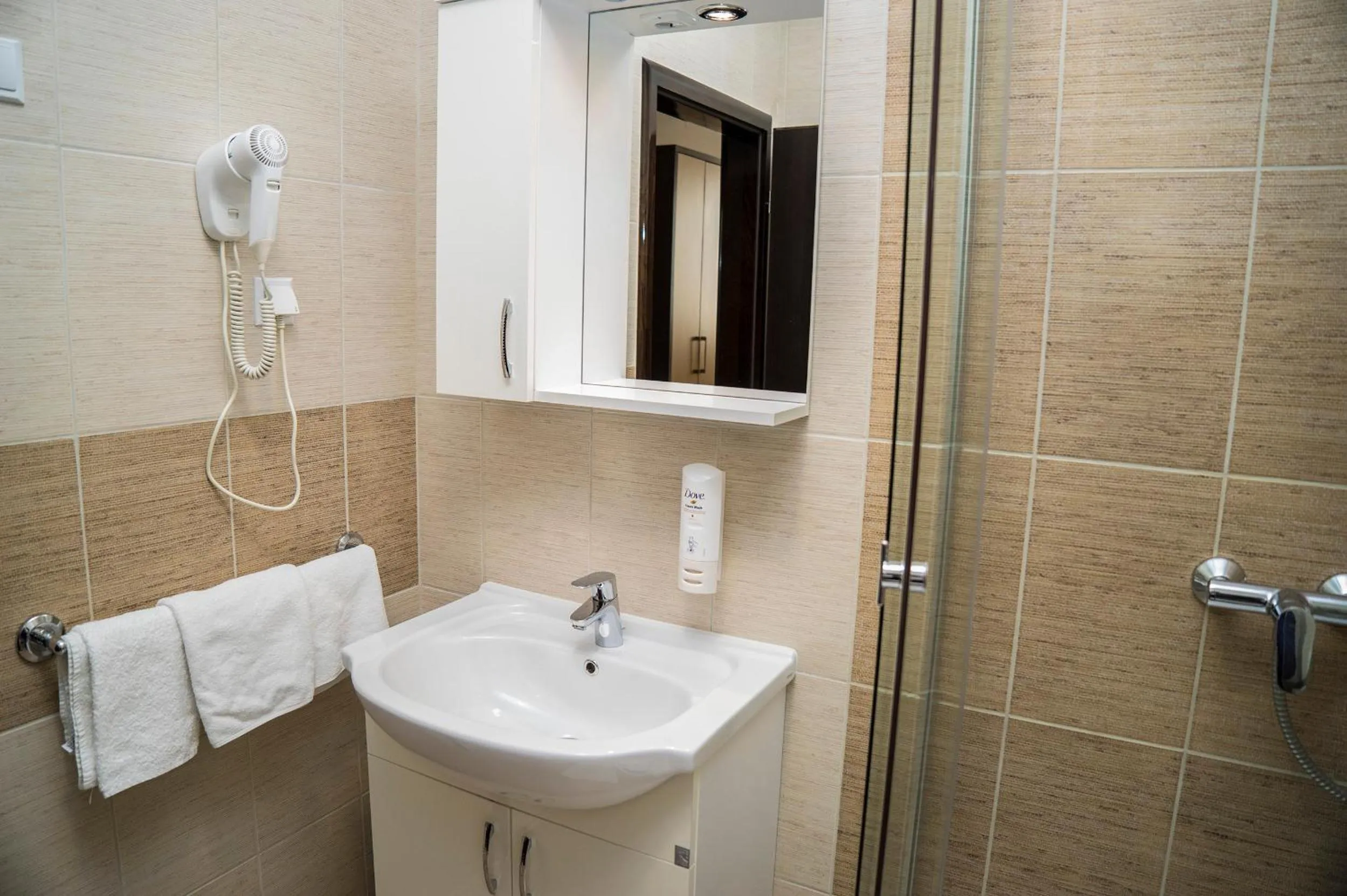 Shower in Hotel Hercegovina