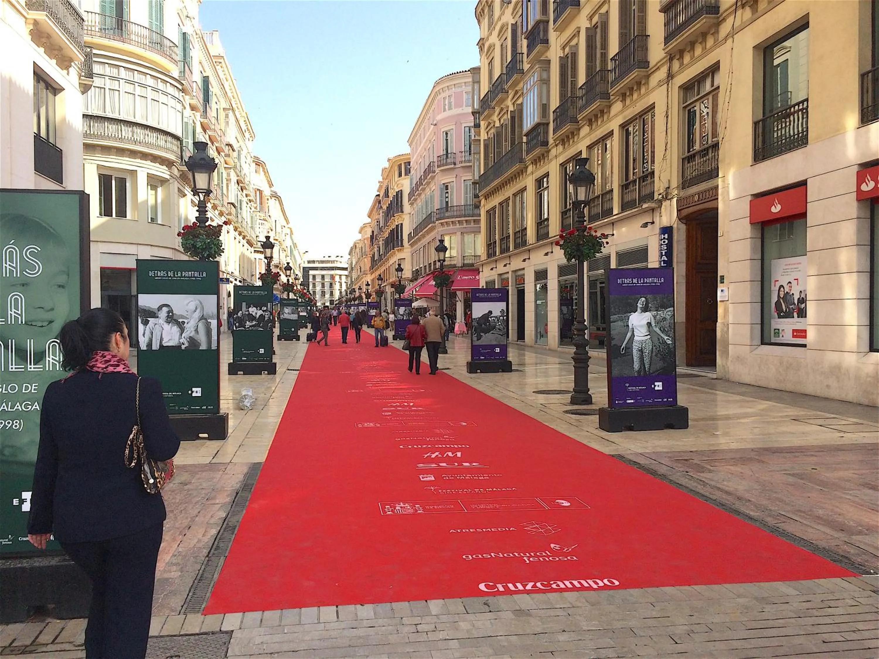 Neighbourhood in Hostal Larios