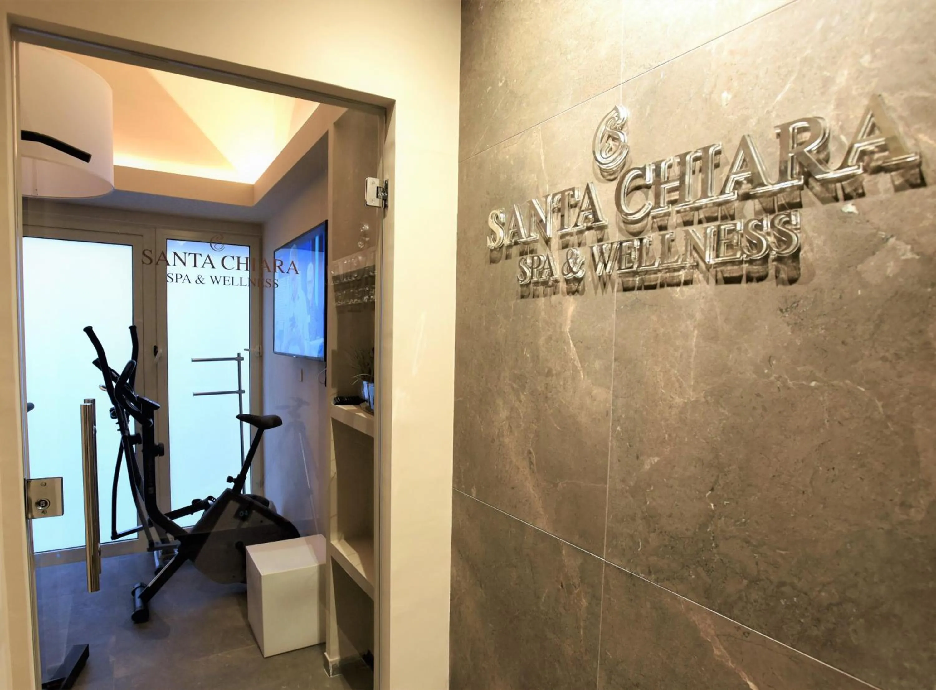 Suite Hotel Santa Chiara