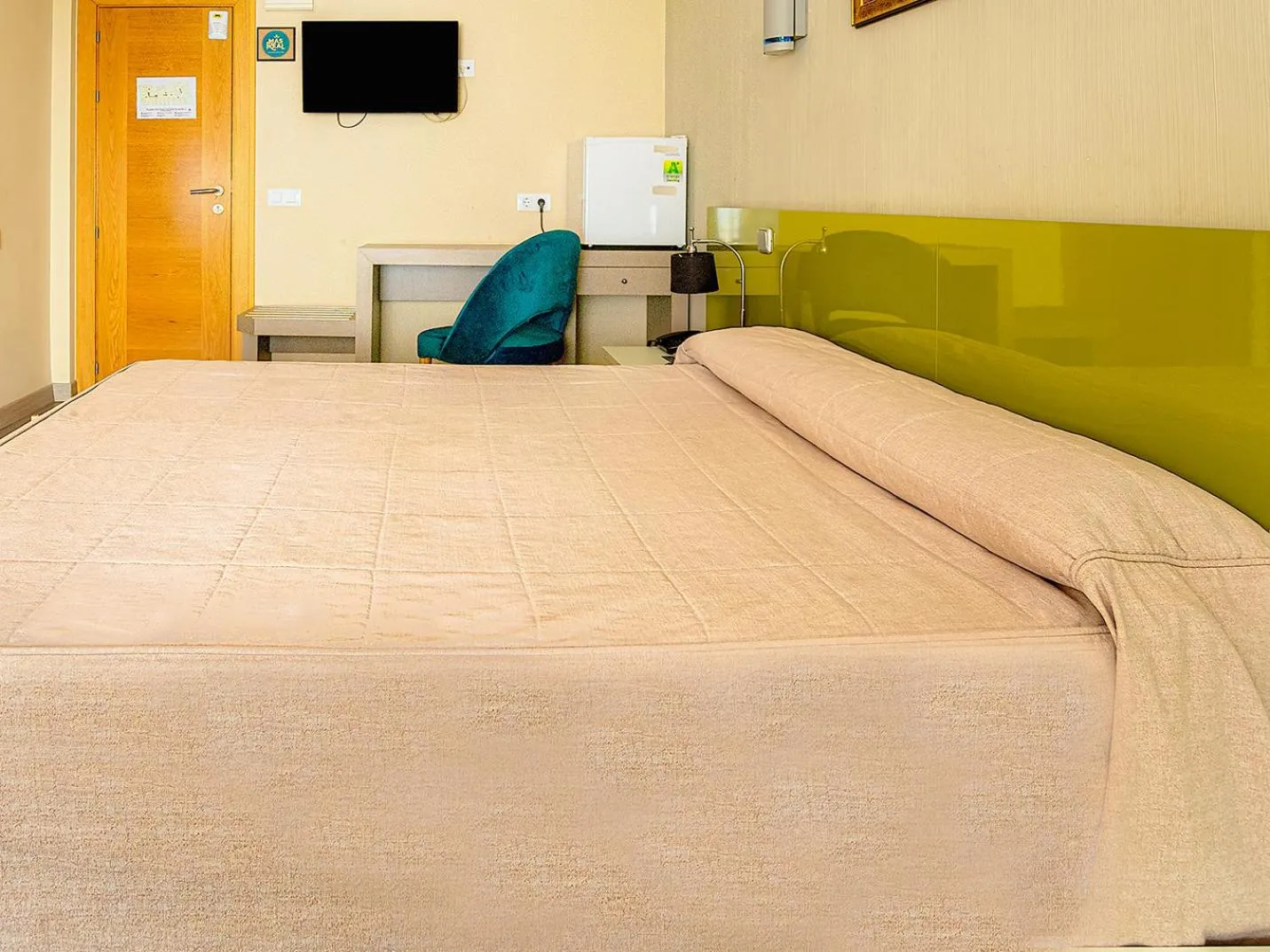 Bed in Hostal Real Aranjuez