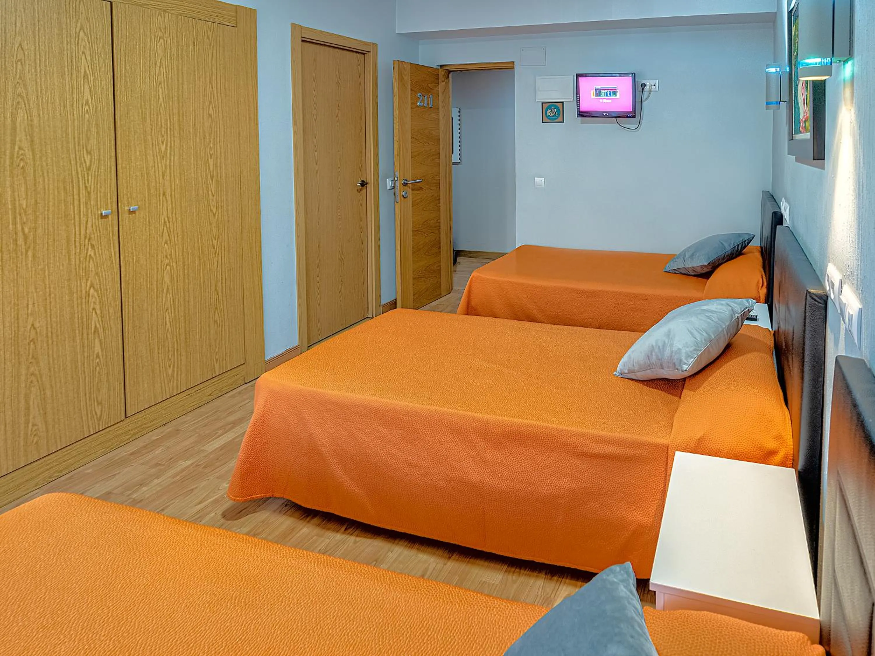 Bed in Hostal Real Aranjuez