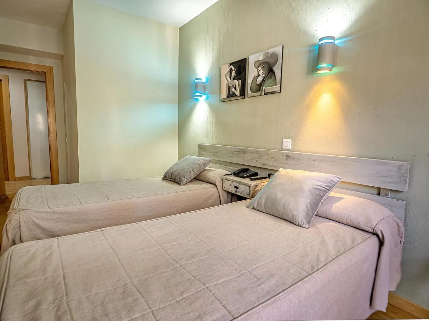 Bed in Hostal Real Aranjuez