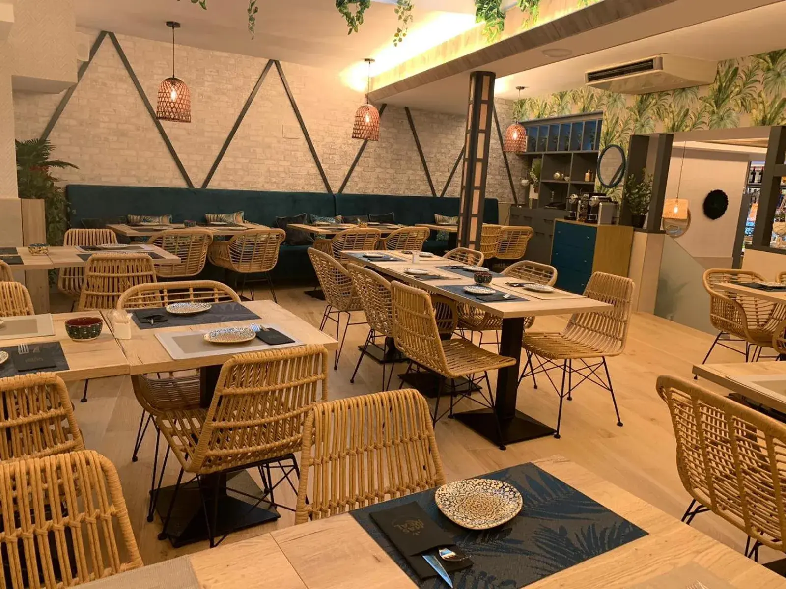 Restaurant/places to eat in Hostal Real Aranjuez Restaurant/places to eat in Hostal Real Aranjuez