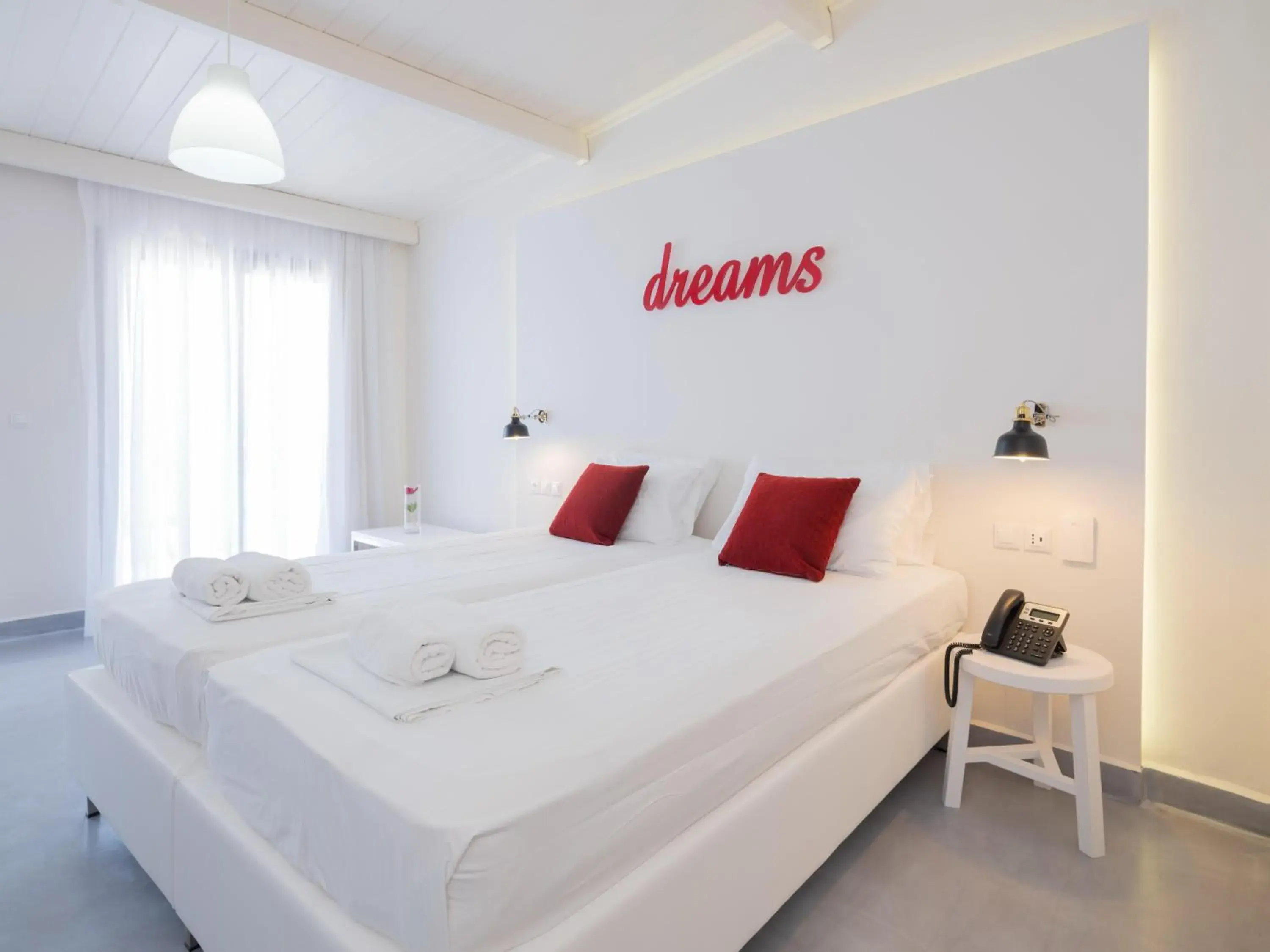 Bed in Eva Mare Hotel & Suites - Adults only Bed in Eva Mare Hotel & Suites - Adults only