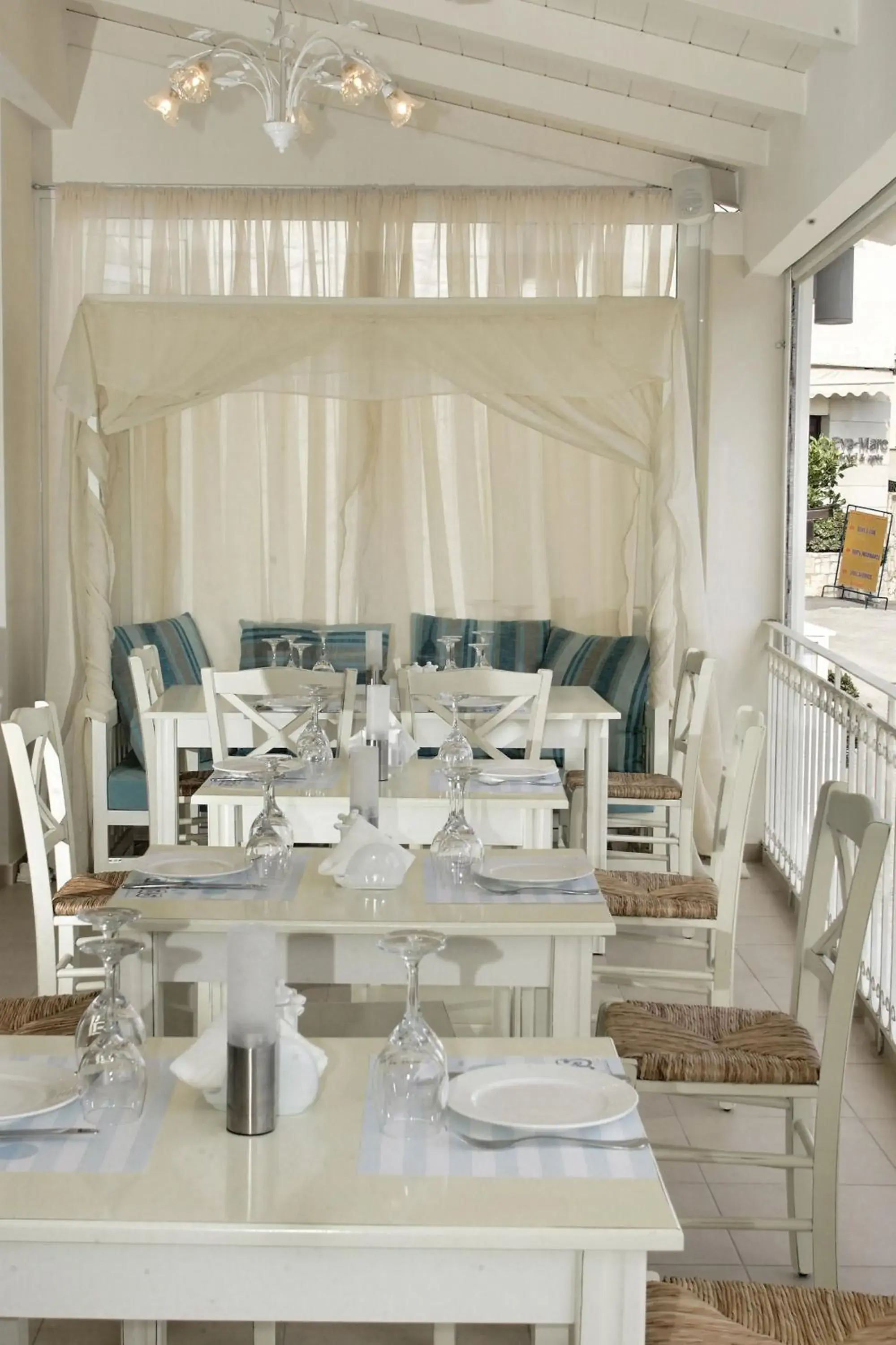 Restaurant/places to eat in Eva Mare Hotel & Suites - Adults only Restaurant/places to eat in Eva Mare Hotel & Suites - Adults only