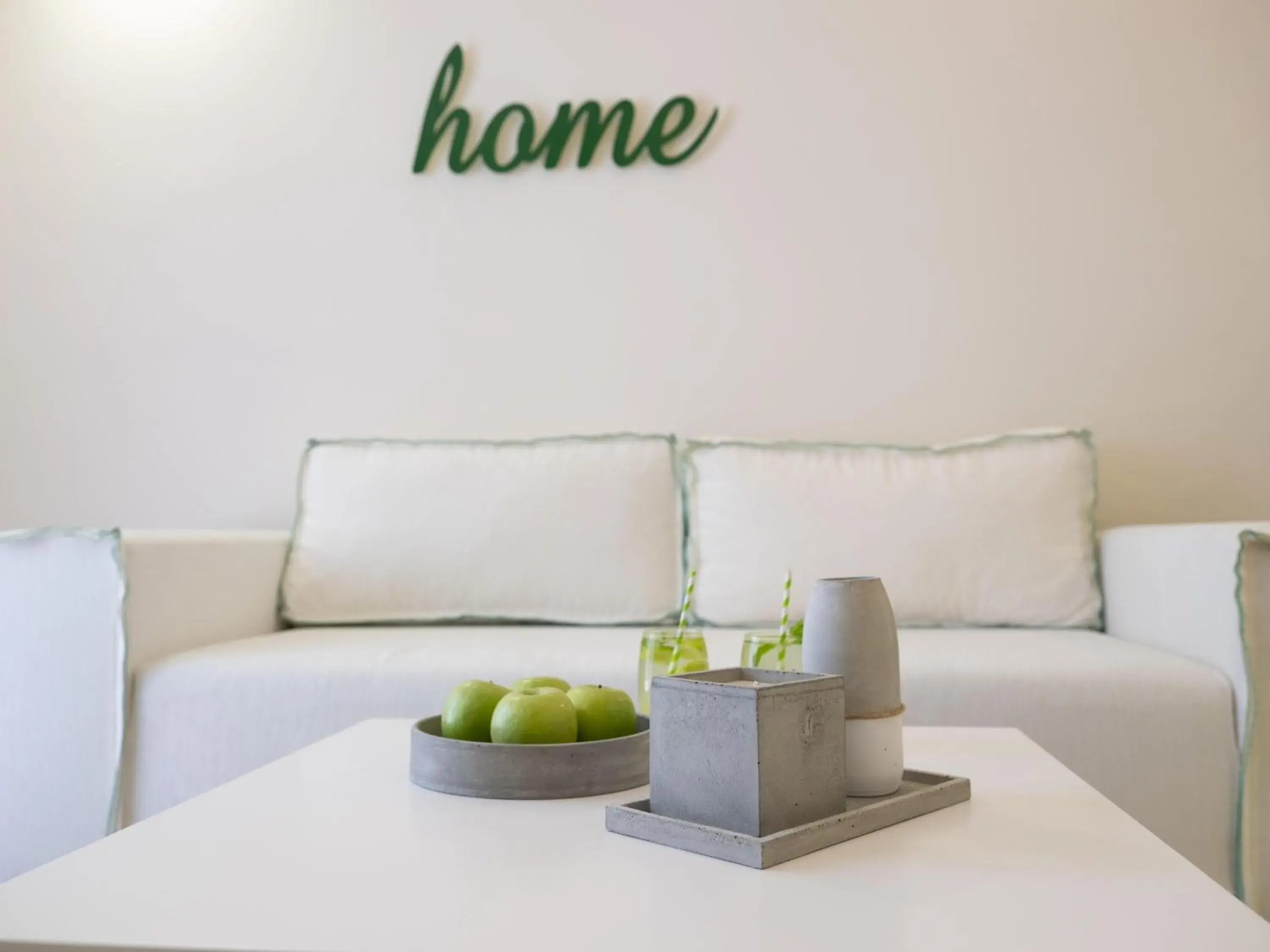 Food and drinks in Eva Mare Hotel & Suites - Adults only Food and drinks in Eva Mare Hotel & Suites - Adults only