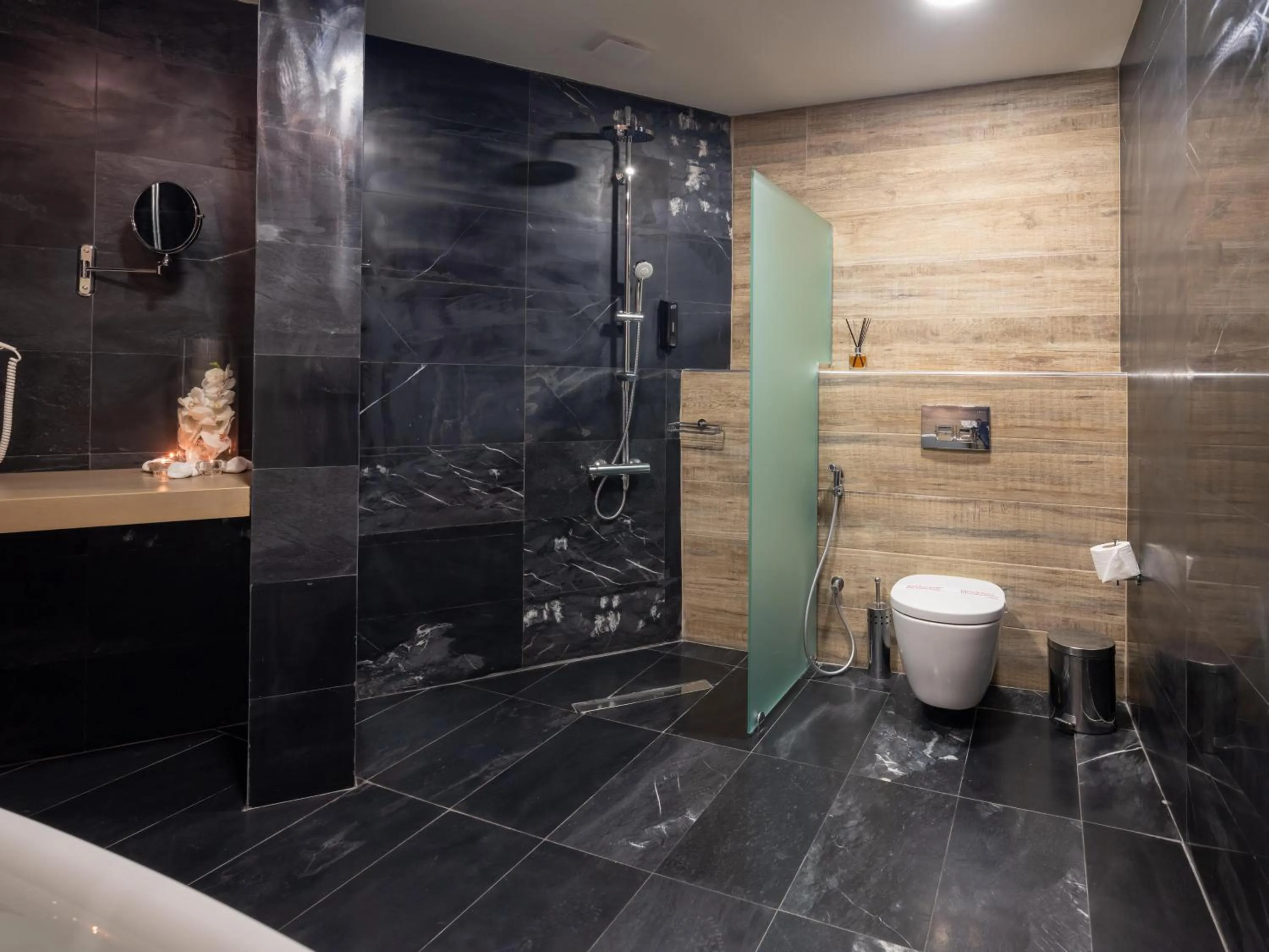 Bathroom in Eva Mare Hotel & Suites - Adults only