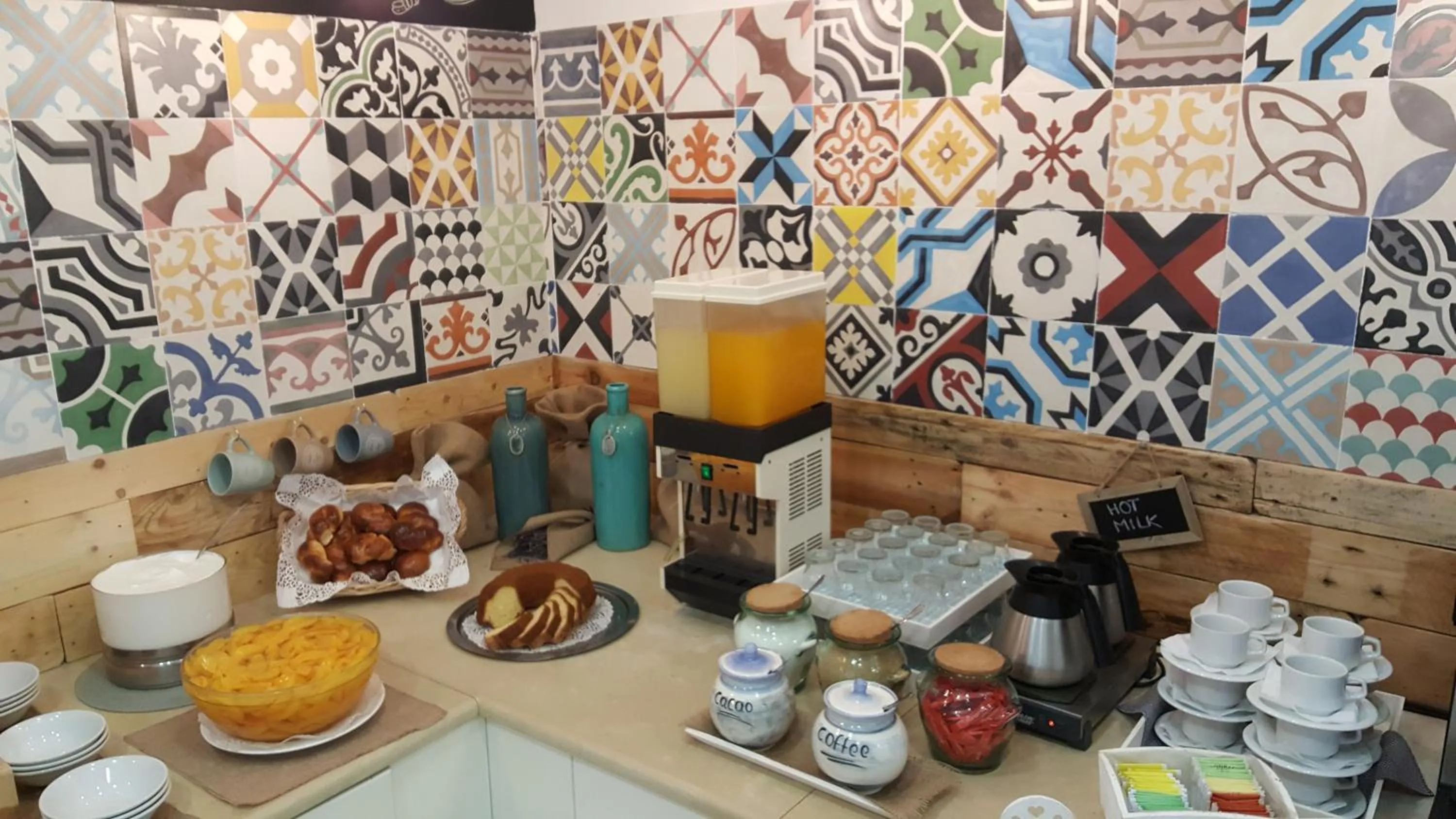 Breakfast in Eva Mare Hotel & Suites - Adults only