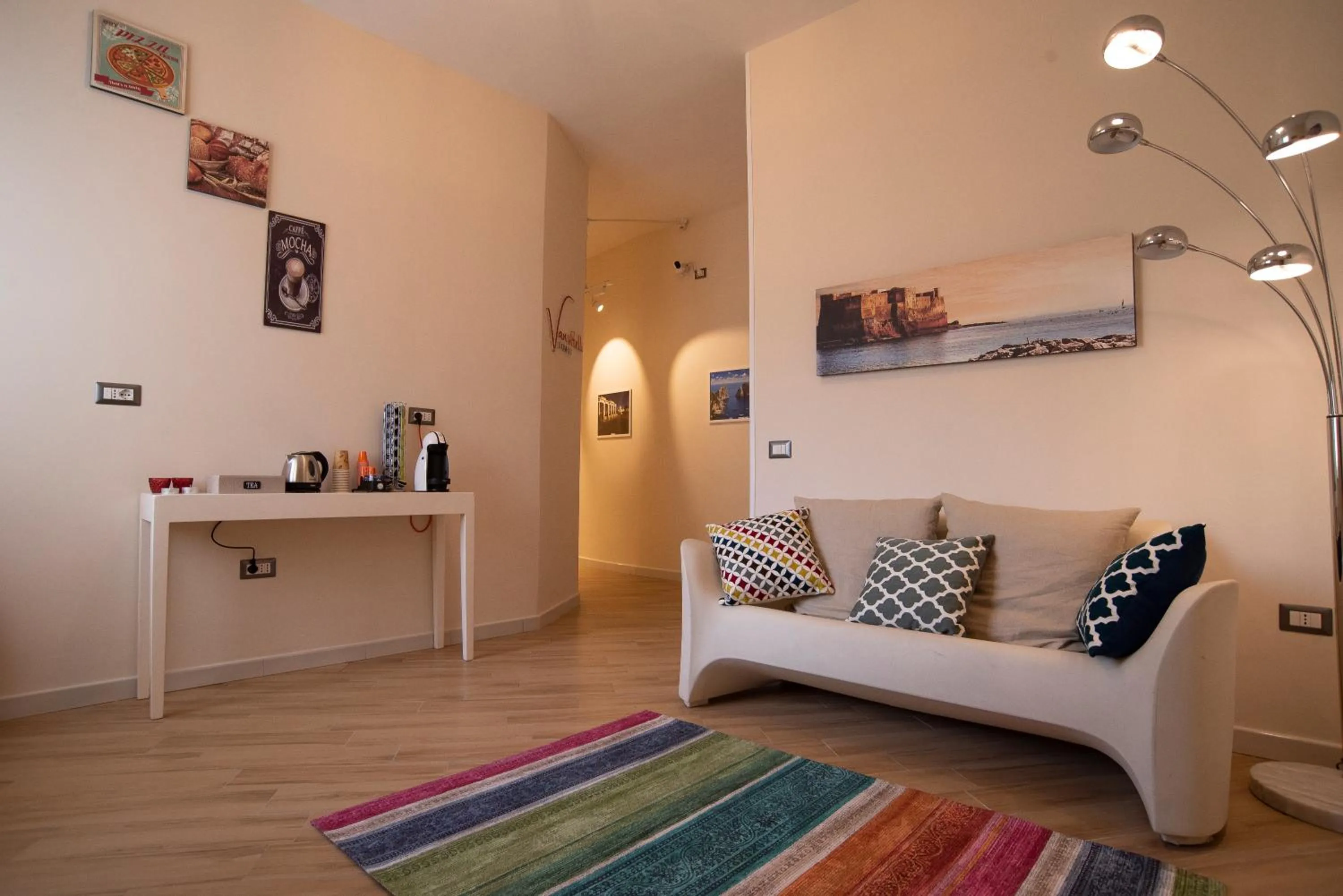 Coffee/tea facilities in Vanvitelli Domus