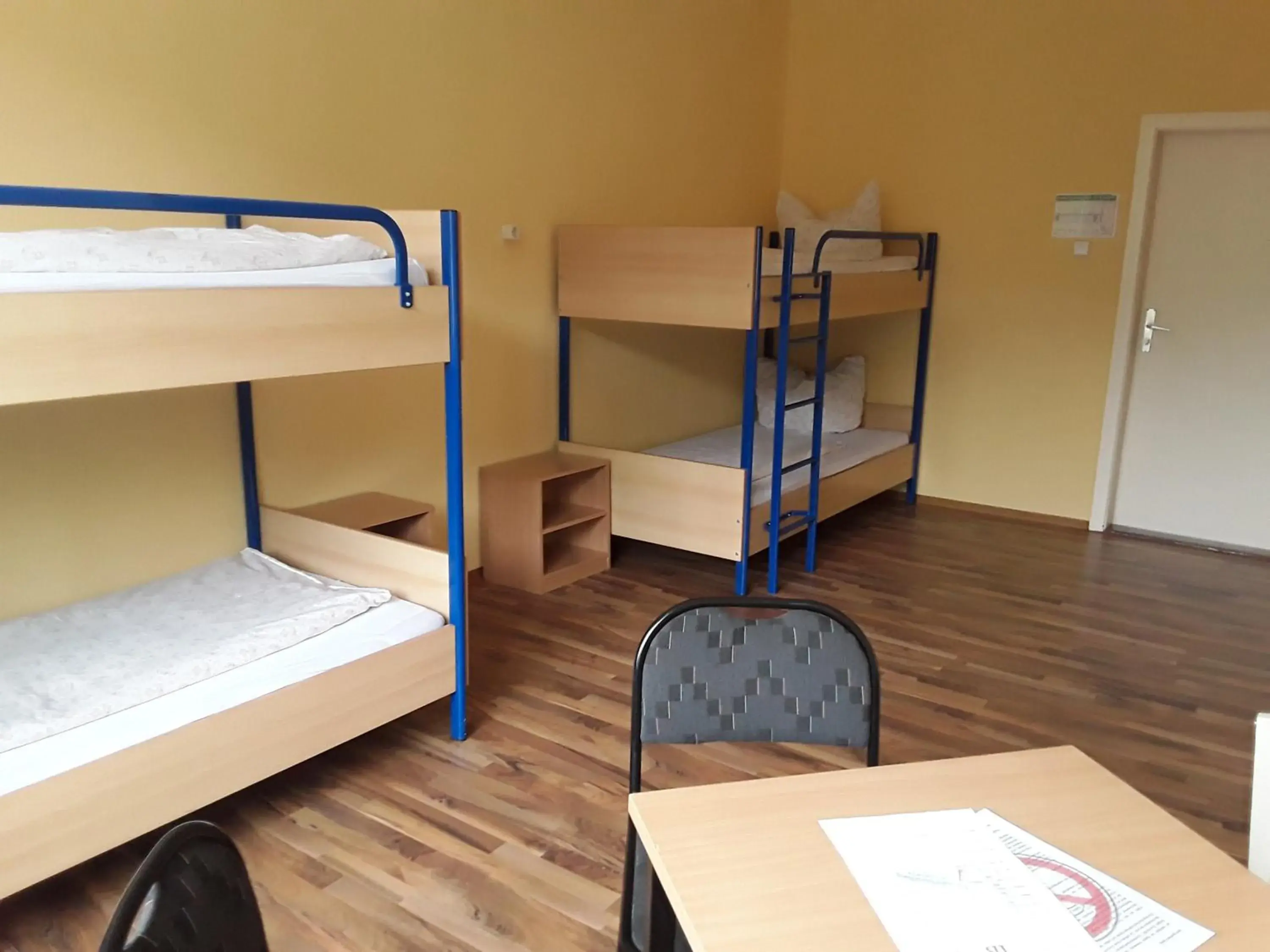 Quadruple Room with Shared Bathroom - single occupancy in Internationales Gästehaus Quadruple Room with Shared Bathroom - single occupancy in Internationales Gästehaus