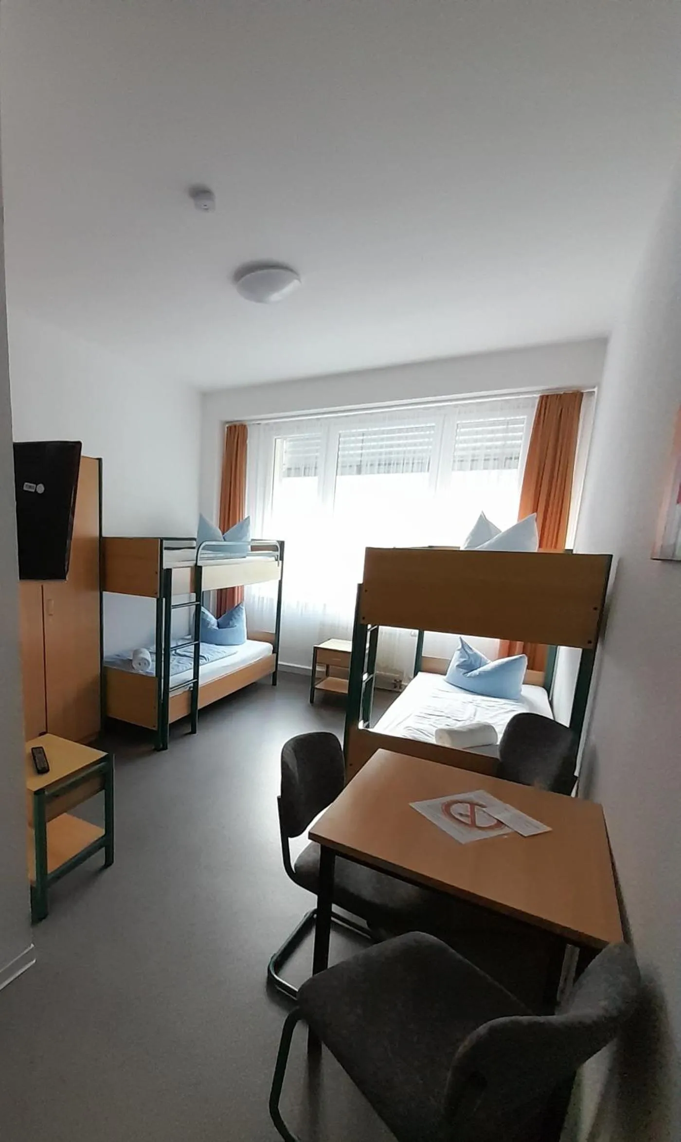 Quadruple Room with Private Bathroom - single occupancy in Internationales Gästehaus