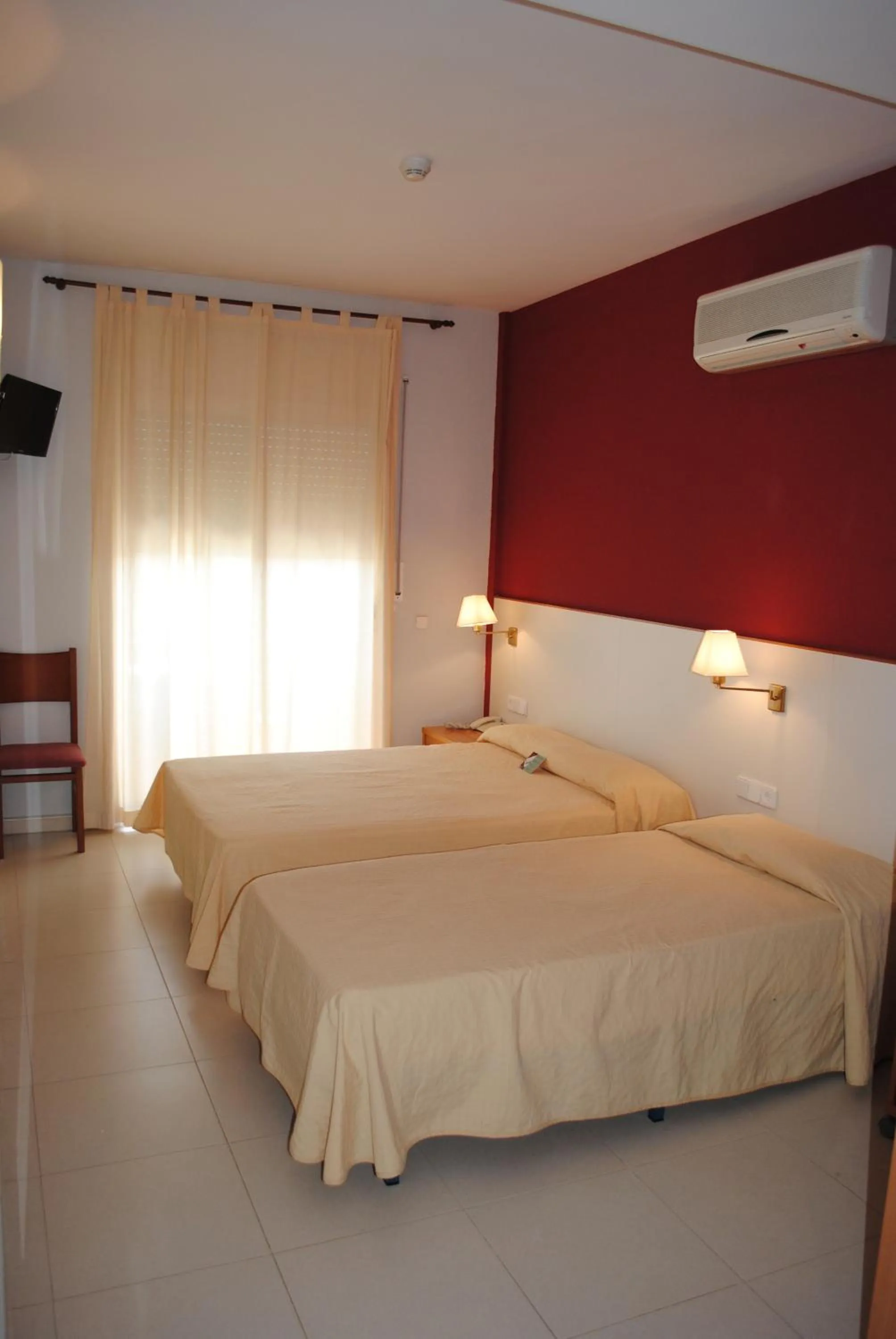 Bathroom in Hotel Sant Jordi