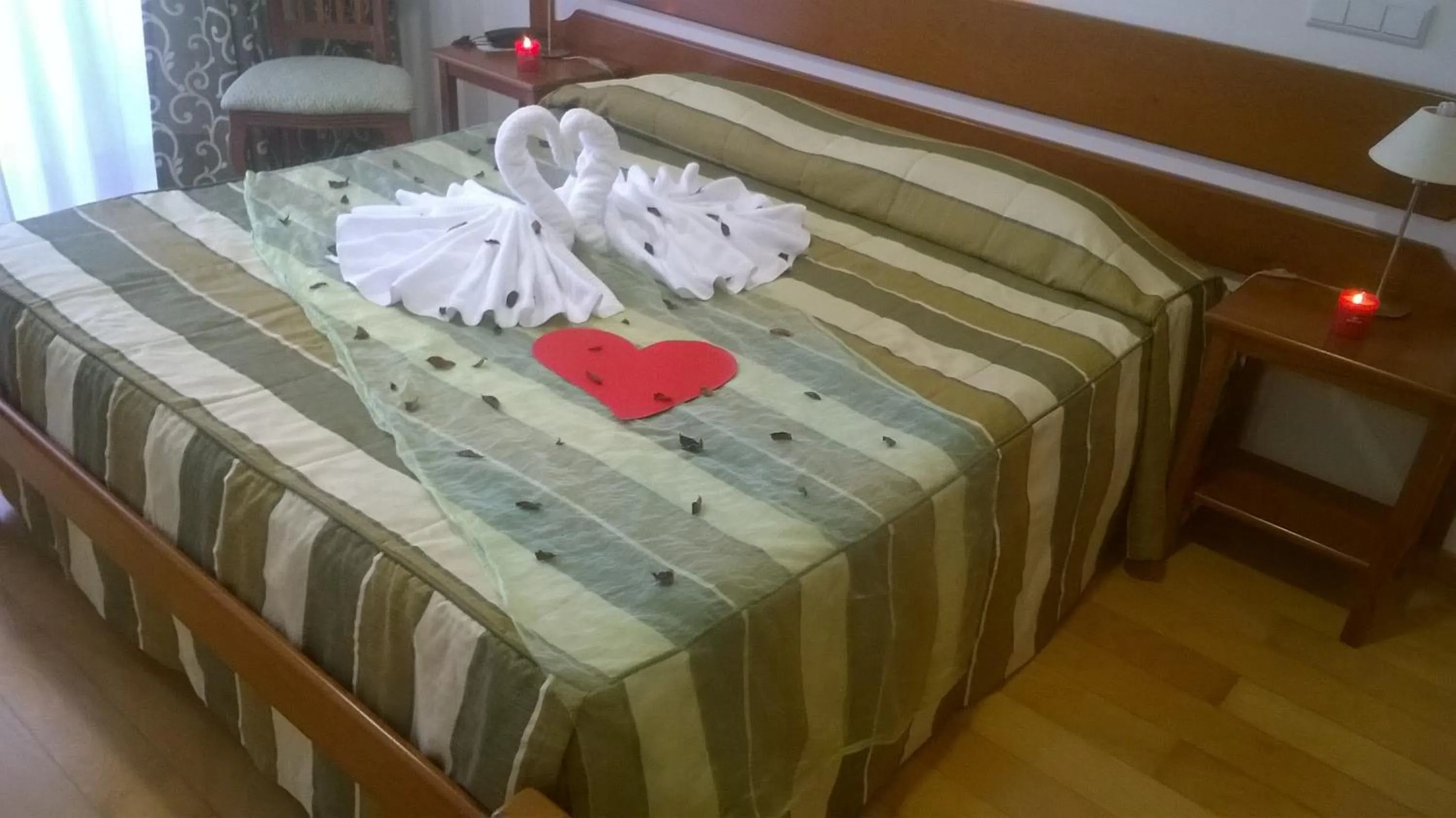 Decorative detail, Bed in Hotel Senhora do Espinheiro