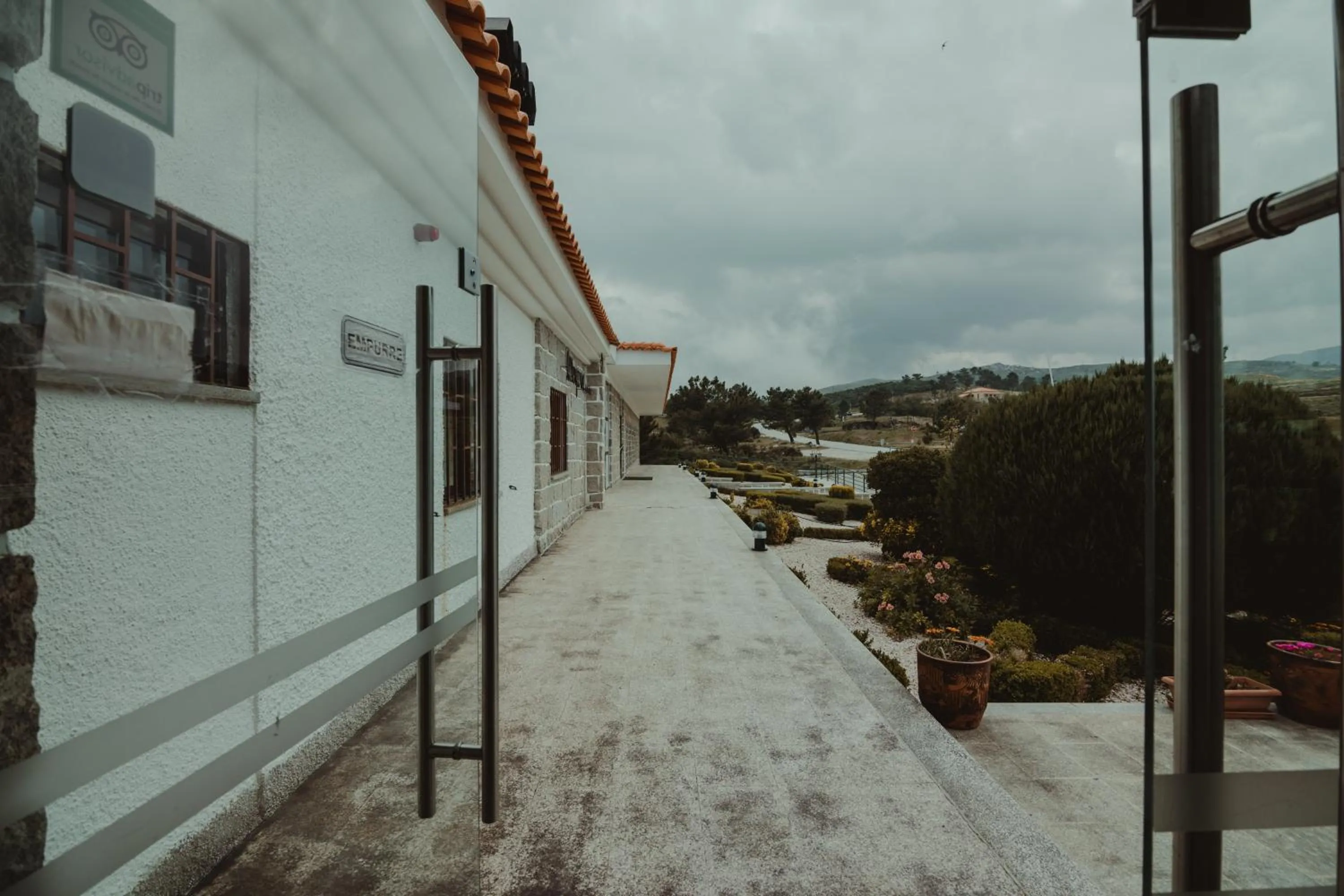 Facade/entrance in Hotel Senhora do Espinheiro