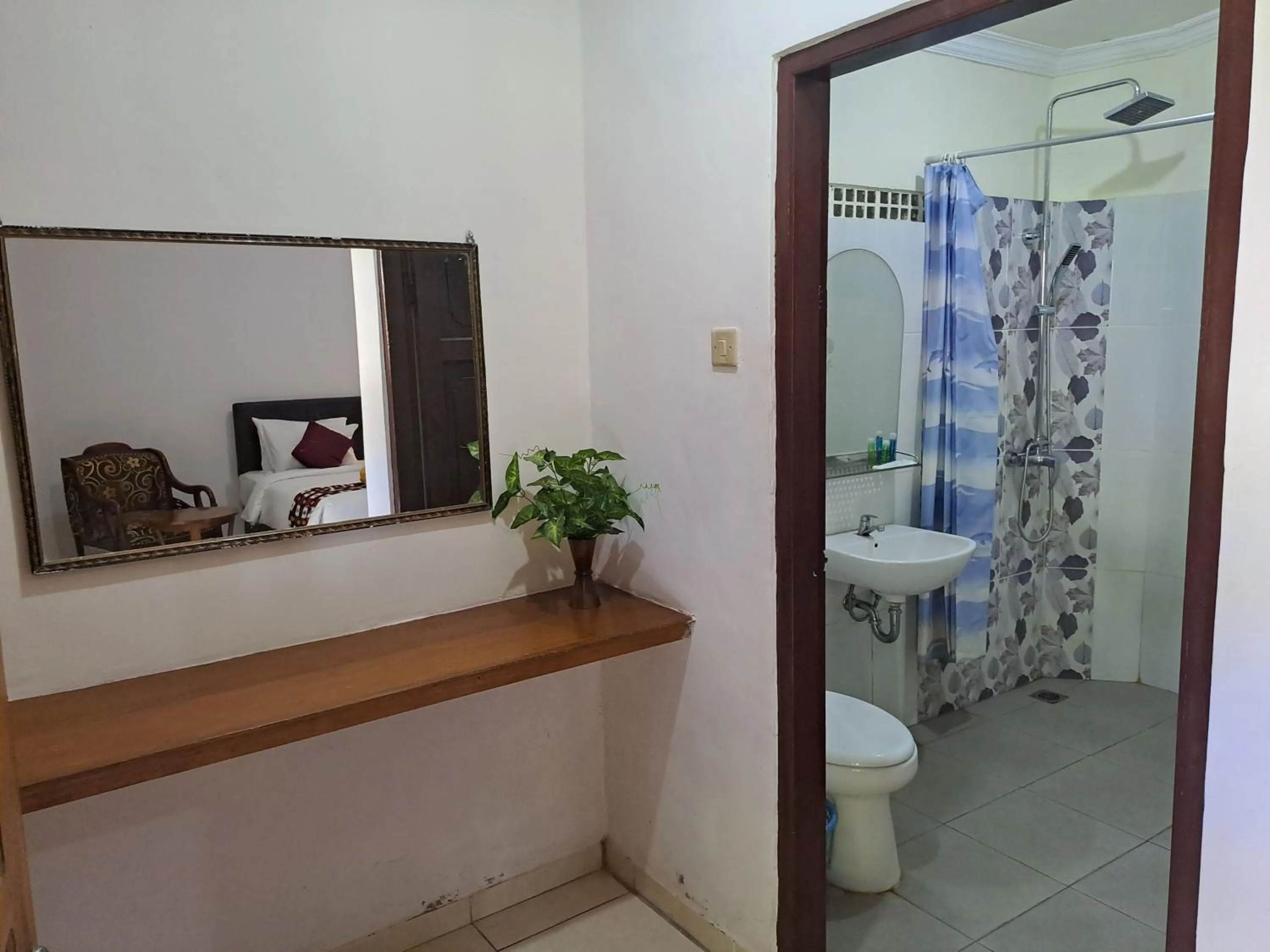 Bathroom in Lovina Beach Hotel