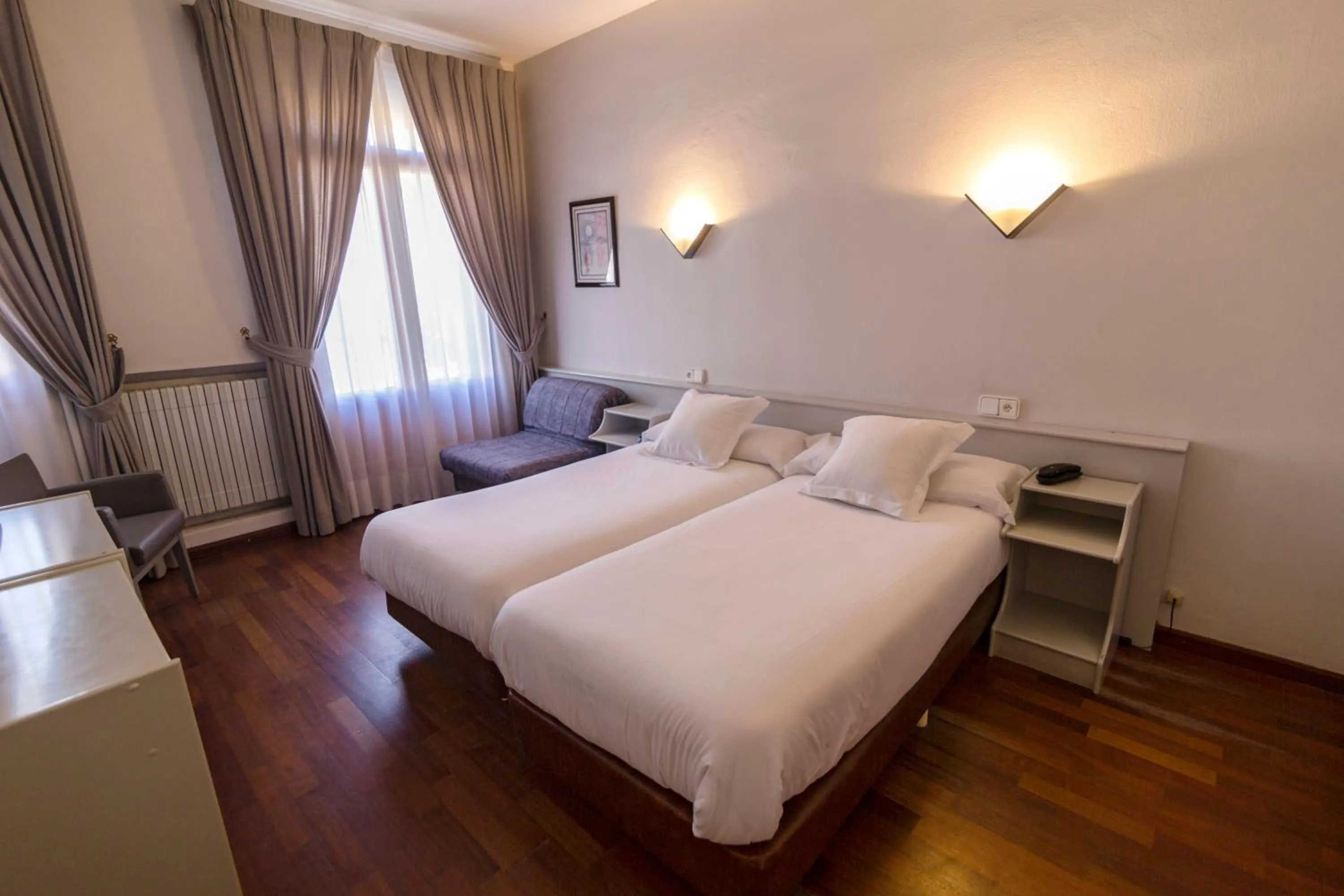 Bed in Hospedium Hotel Lleida
