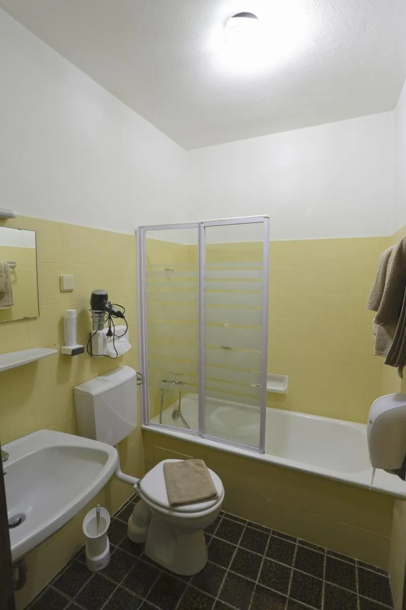 Bathroom in Alpen.Adria.Stadthotel