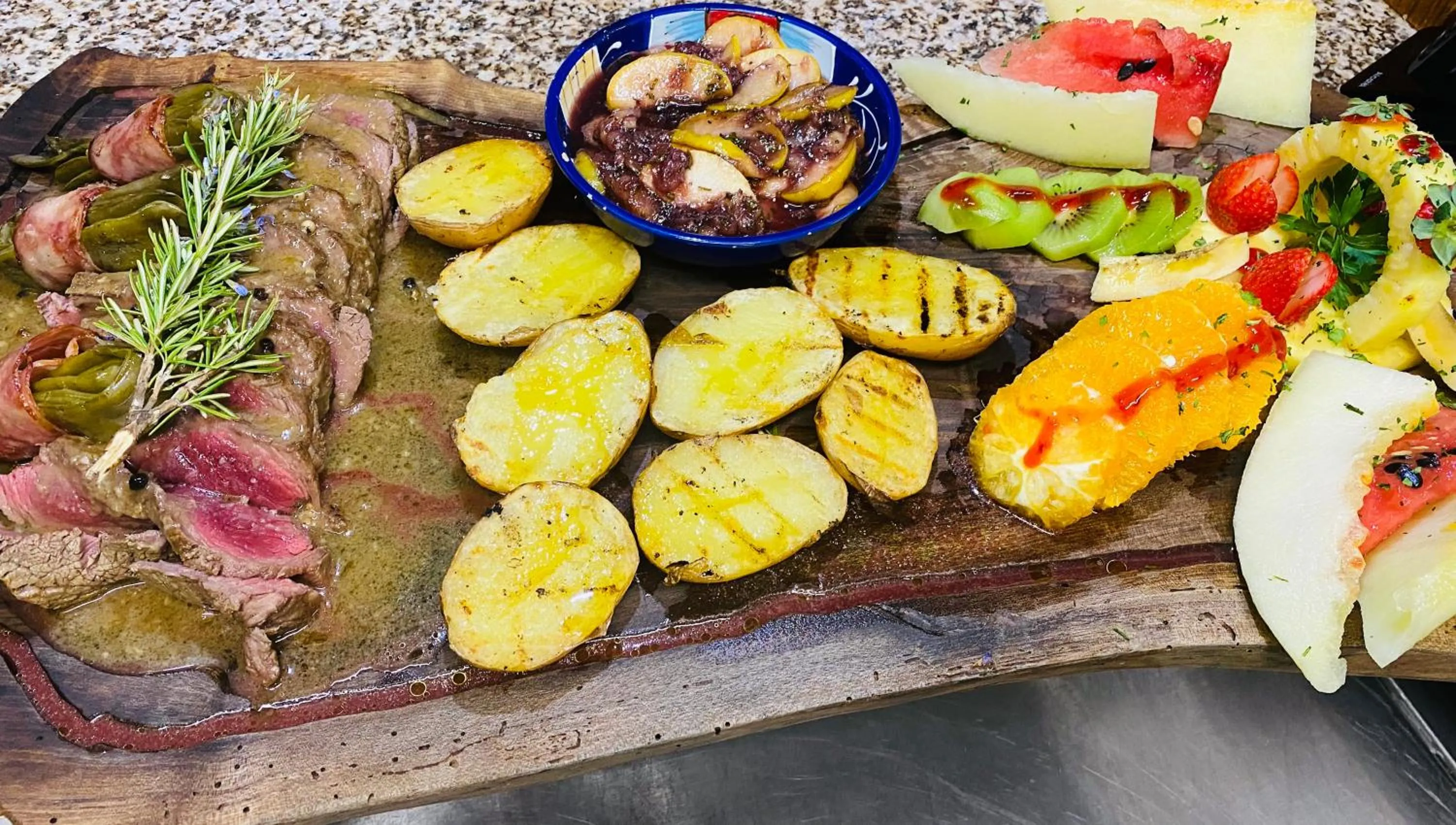 Restaurant/places to eat in Alfatima