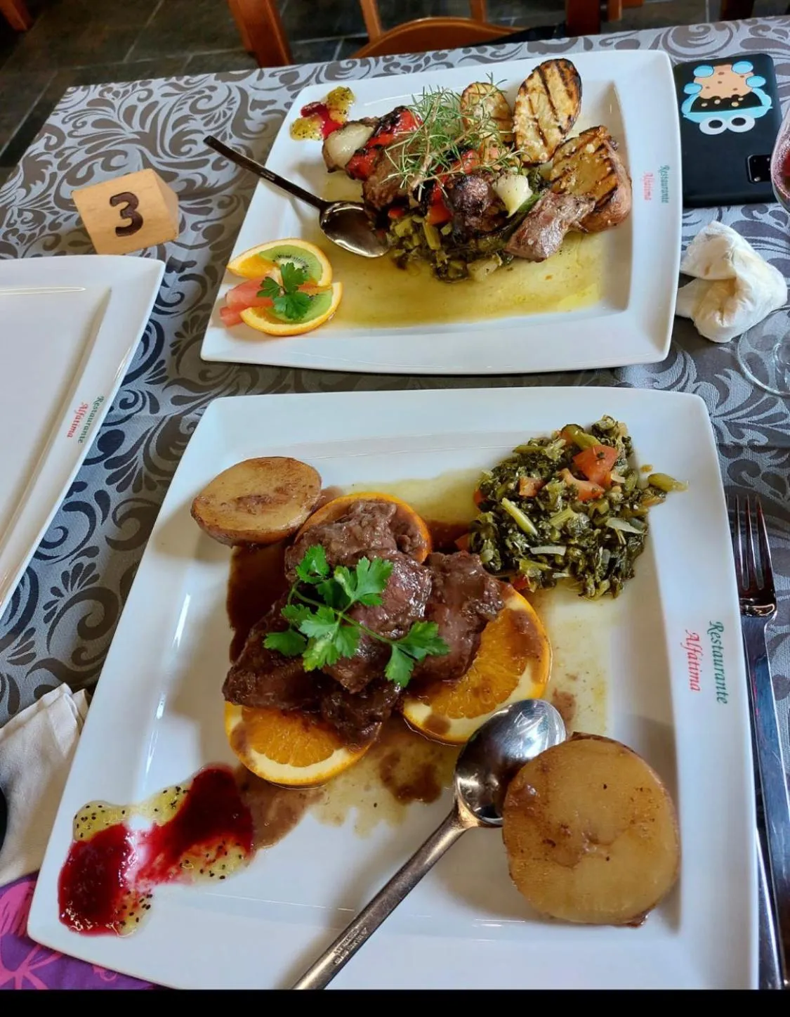 Restaurant/places to eat in Alfatima