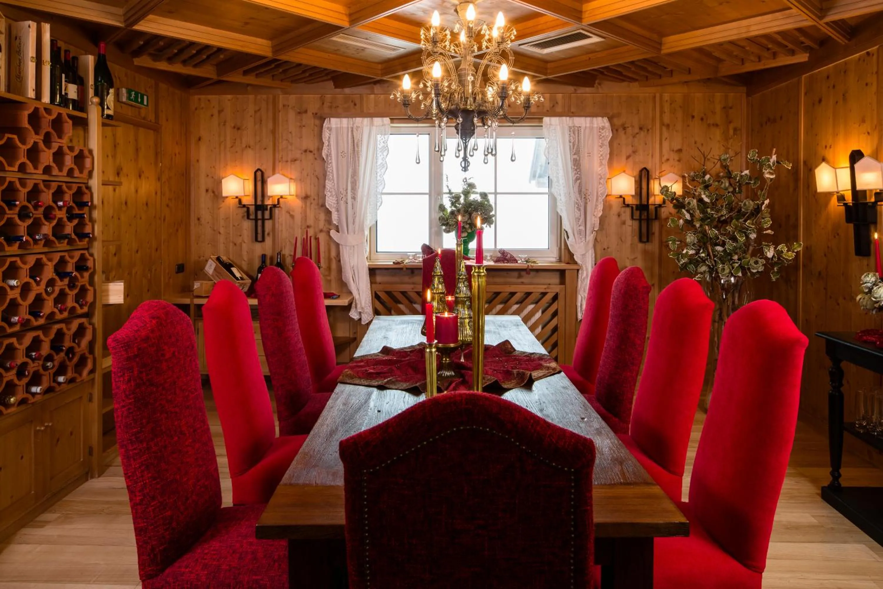 Restaurant/places to eat in Alpenhotel St.Christoph