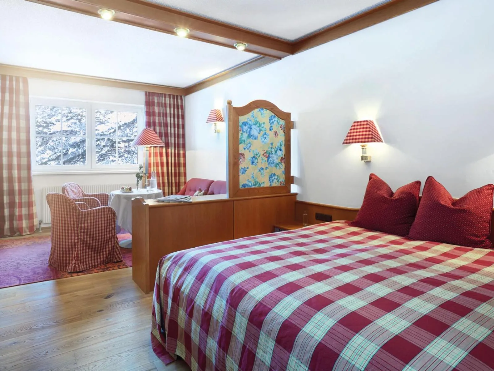 Bed in Alpenhotel St.Christoph