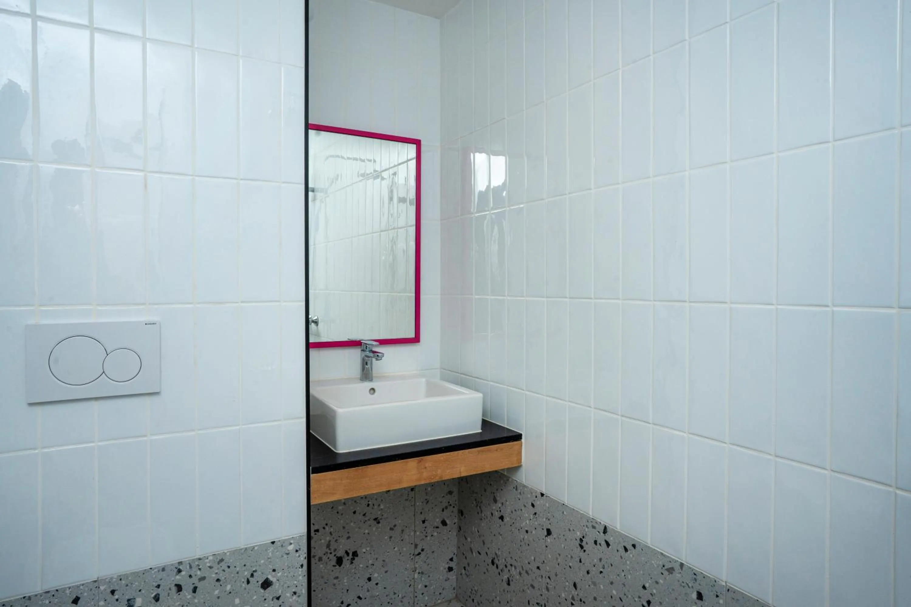 Bathroom in Ibis Styles Dakar