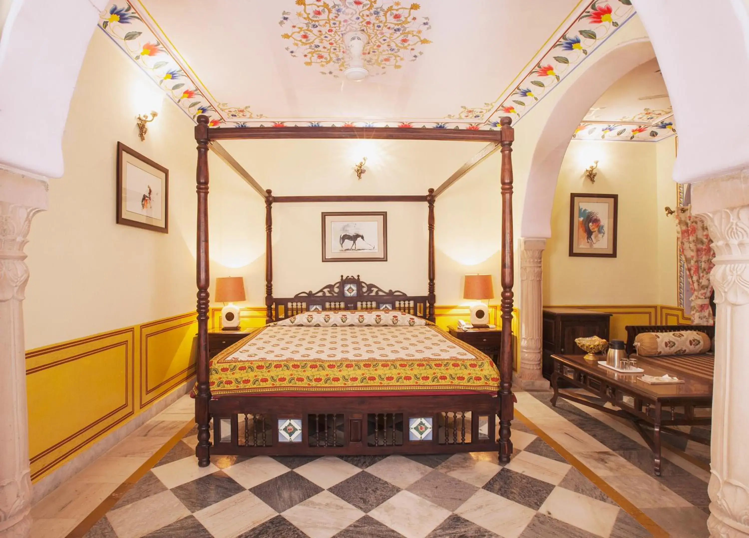 Royal Chamber in Hotel Bissau Palace Royal Chamber in Hotel Bissau Palace