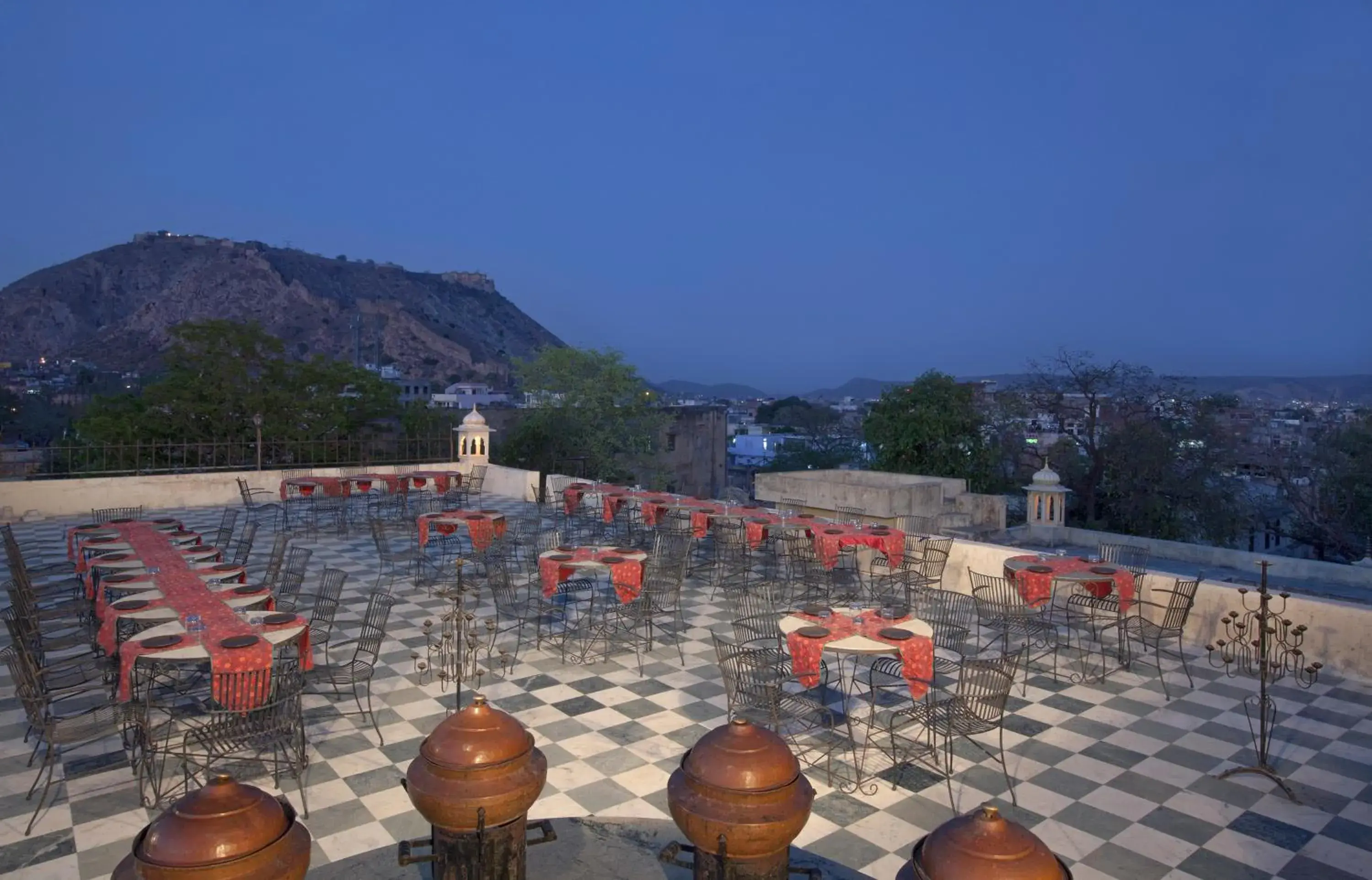 Restaurant/places to eat in Hotel Bissau Palace Restaurant/places to eat in Hotel Bissau Palace