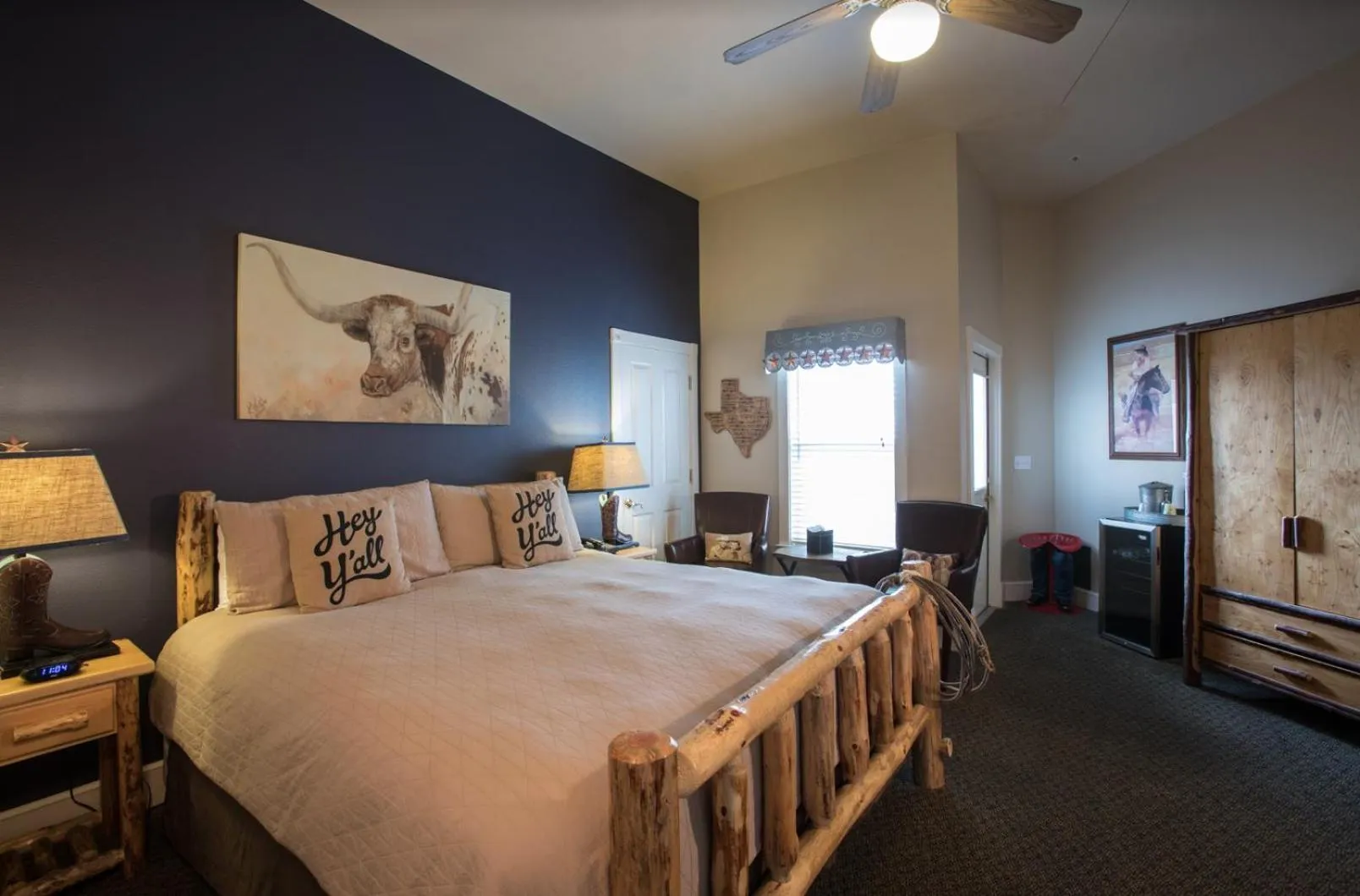 Bed in Gruene River Hotel & Retreat
