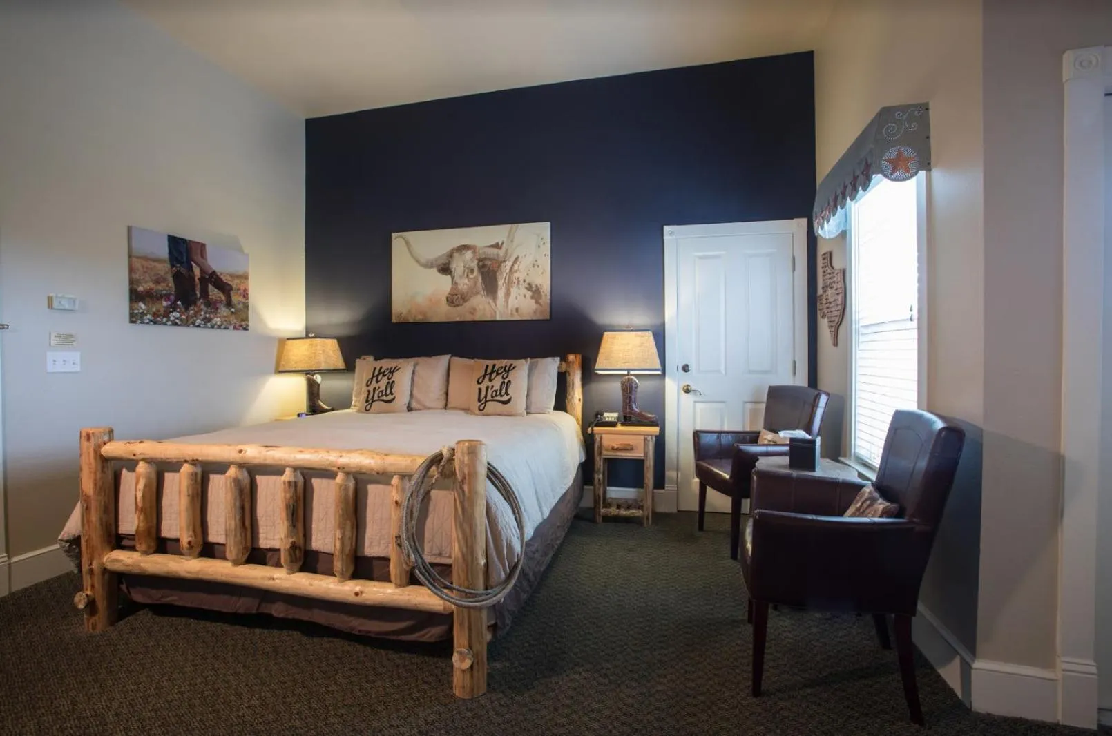 Bed in Gruene River Hotel & Retreat
