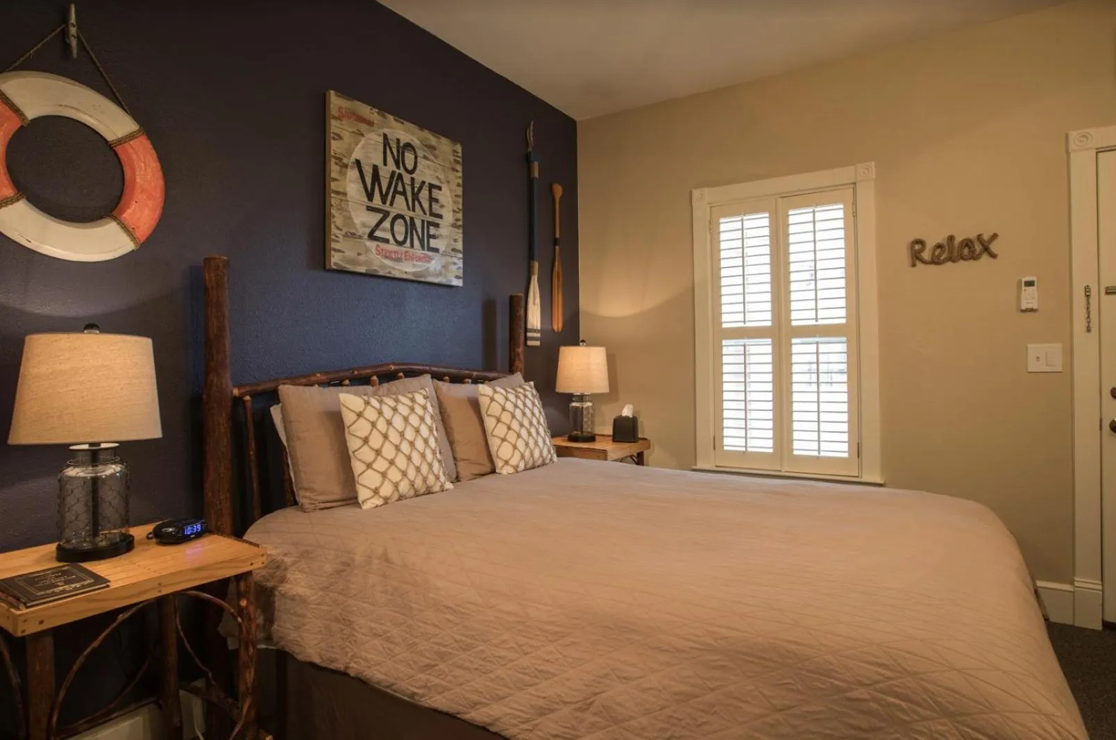 Bed in Gruene River Hotel & Retreat