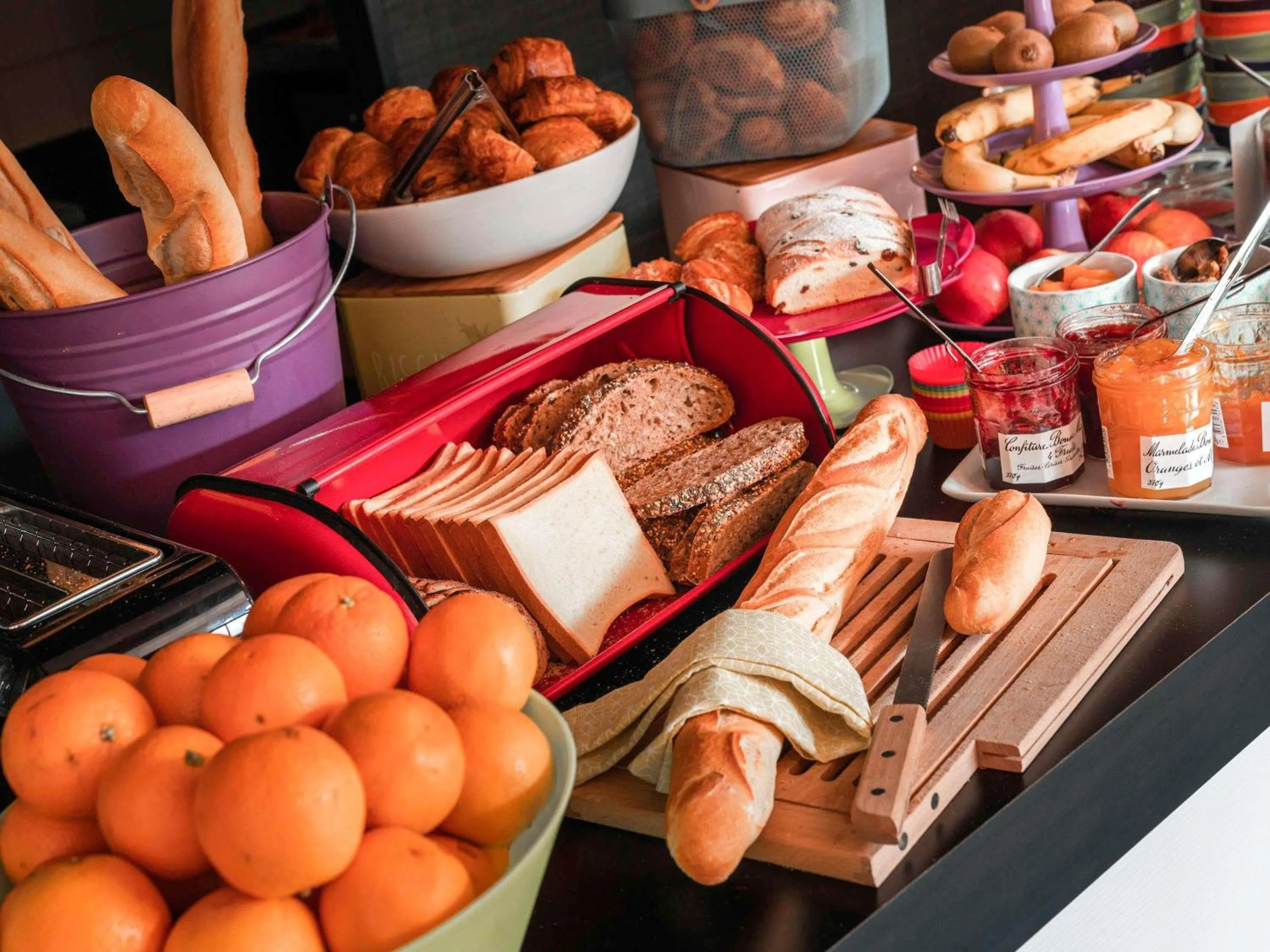 Breakfast in ibis Styles Paris Velizy