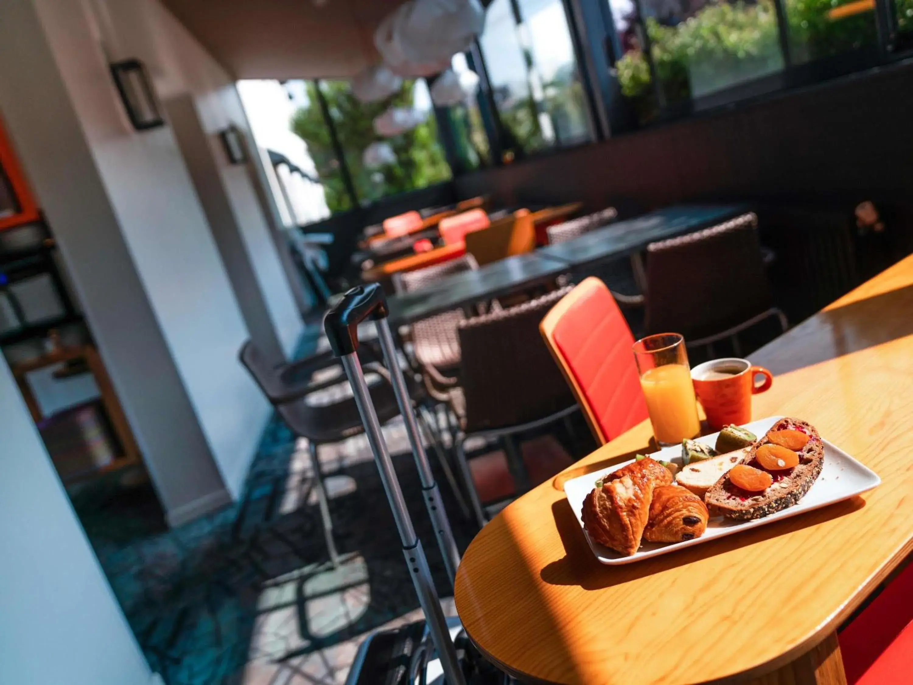 Restaurant/places to eat in ibis Styles Paris Velizy Restaurant/places to eat in ibis Styles Paris Velizy